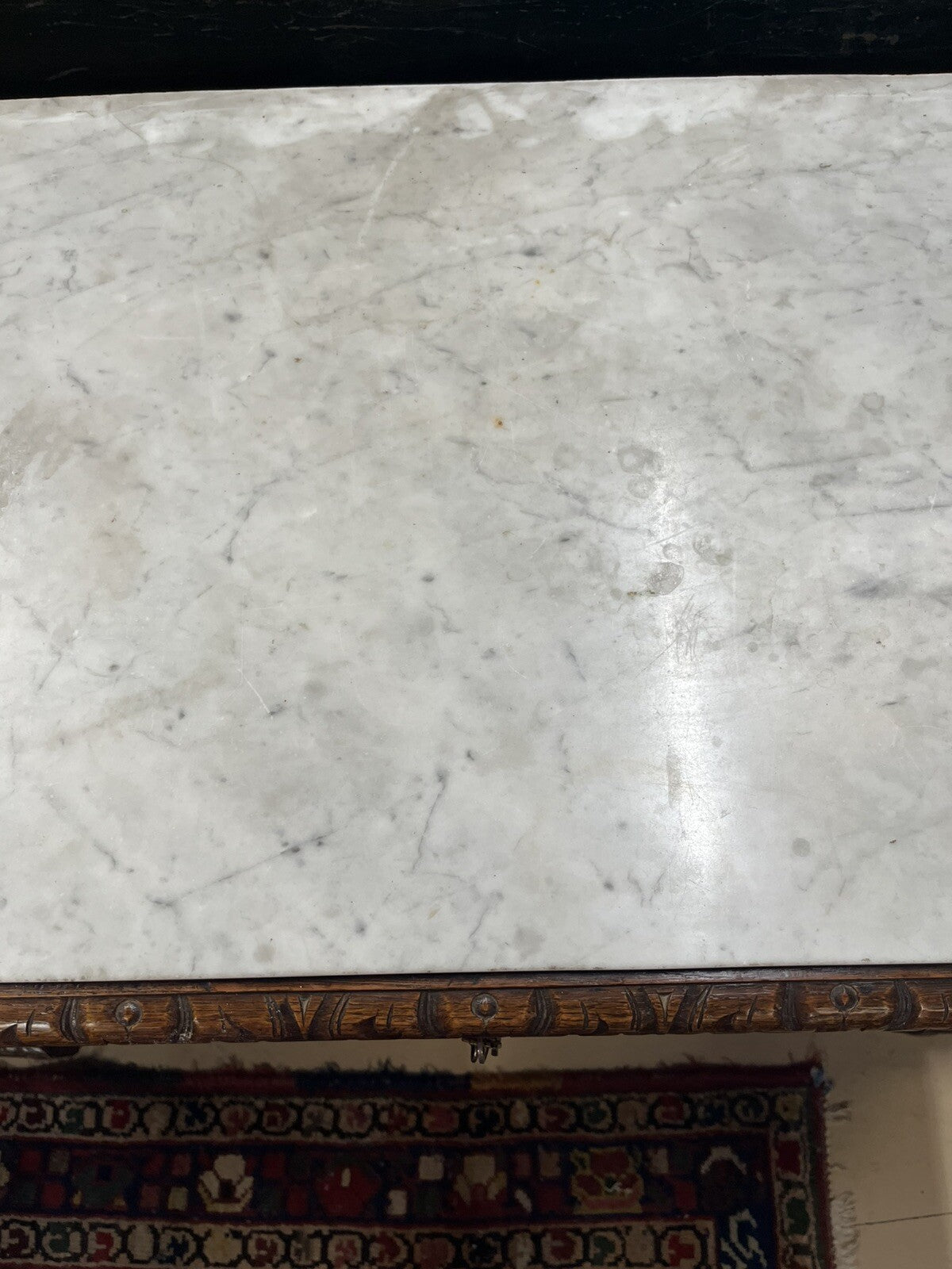 FRENCH RENAISSANCE REVIVAL MARBLE-TOP CARVED OAK COMMODE