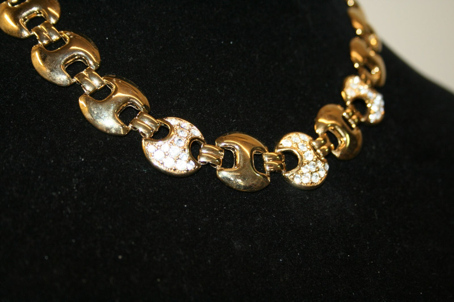 Vintage Goldplated Rhinestone Mariner link Chain Necklace and Earrings