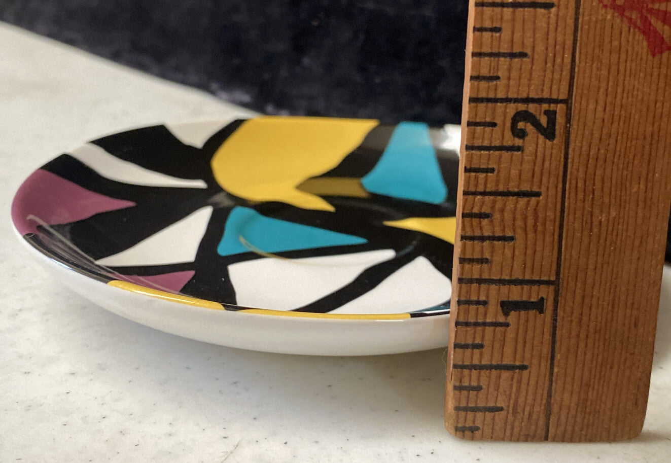 Diane Von Furstenberg Espresso Coffee Tea Cup & Saucer Set of 4 NIB BH83