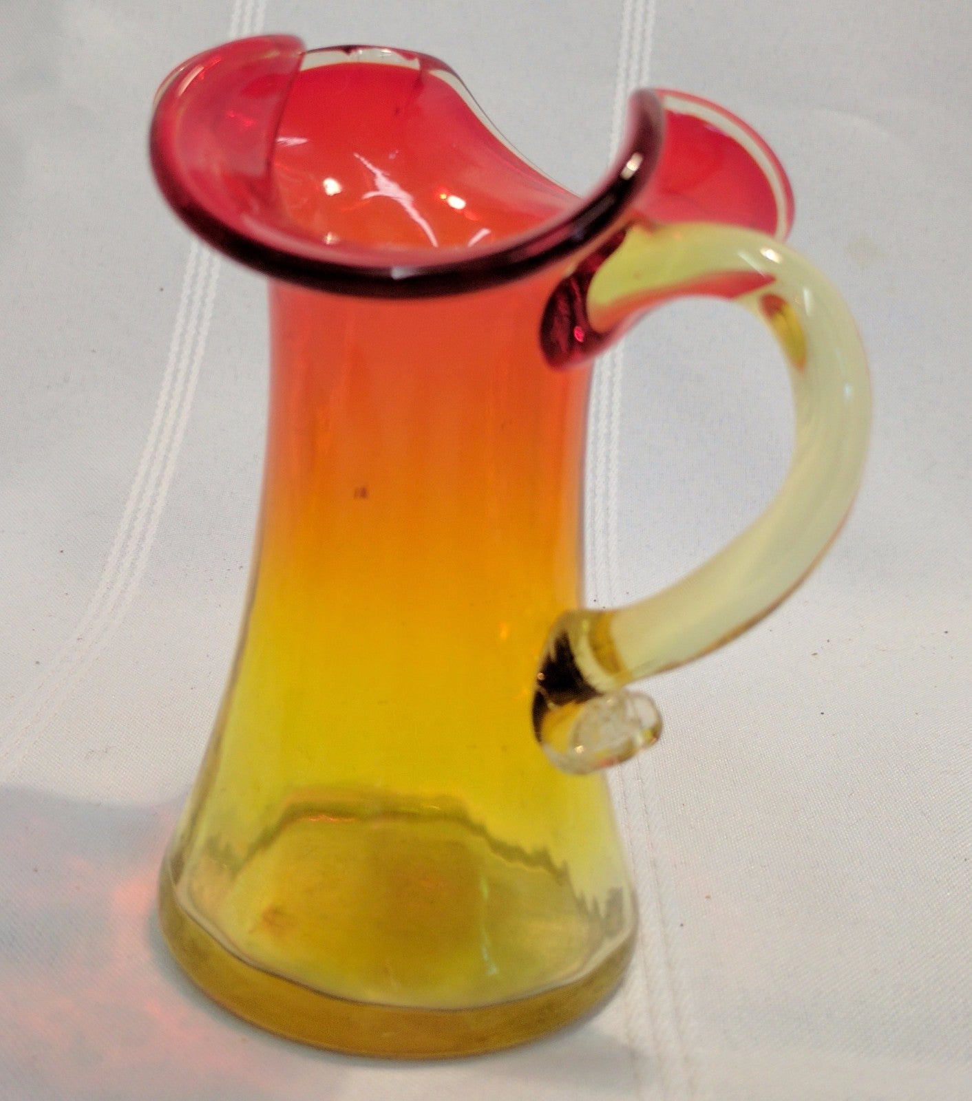 Retro Mid Century Modern Rainbow Art Glass Amberina Pitcher 4.25'' Midcentury