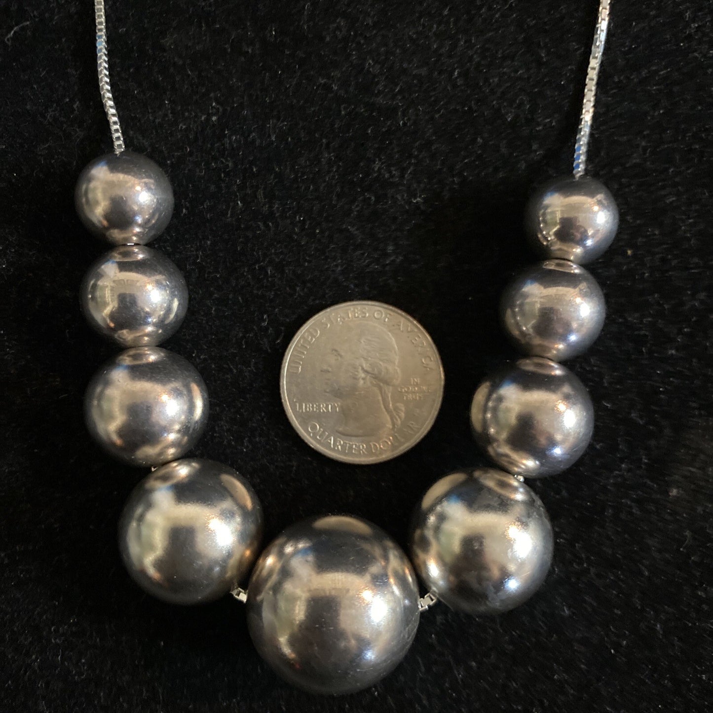 Vintage 20” Sterling Silver 925 Sliding  Ball Bead  Necklace 30.4 g center 21mm