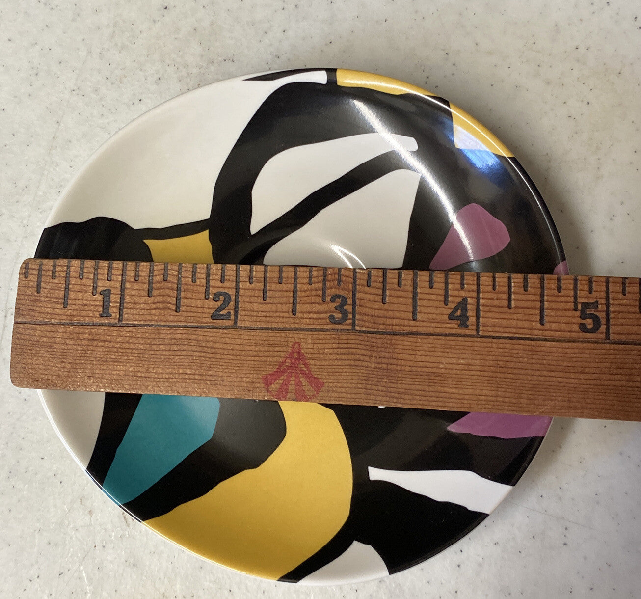 Diane Von Furstenberg Espresso Coffee Tea Cup & Saucer Set of 4 NIB BH83