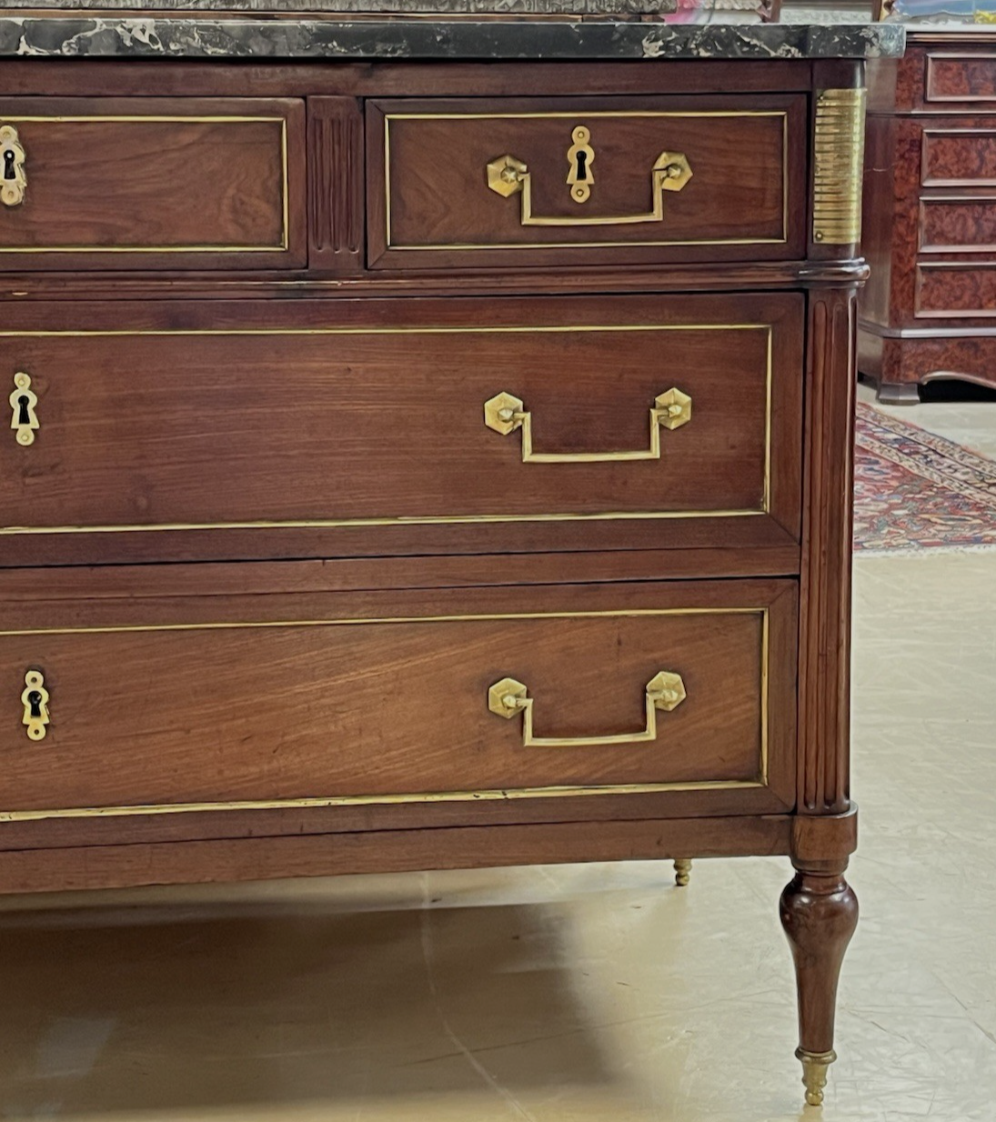 ANTIQUE FRENCH LOUIS XVI 5-DRAWER MAHOGANY COMMODE CHEST w/ GREY MARBLE TOP