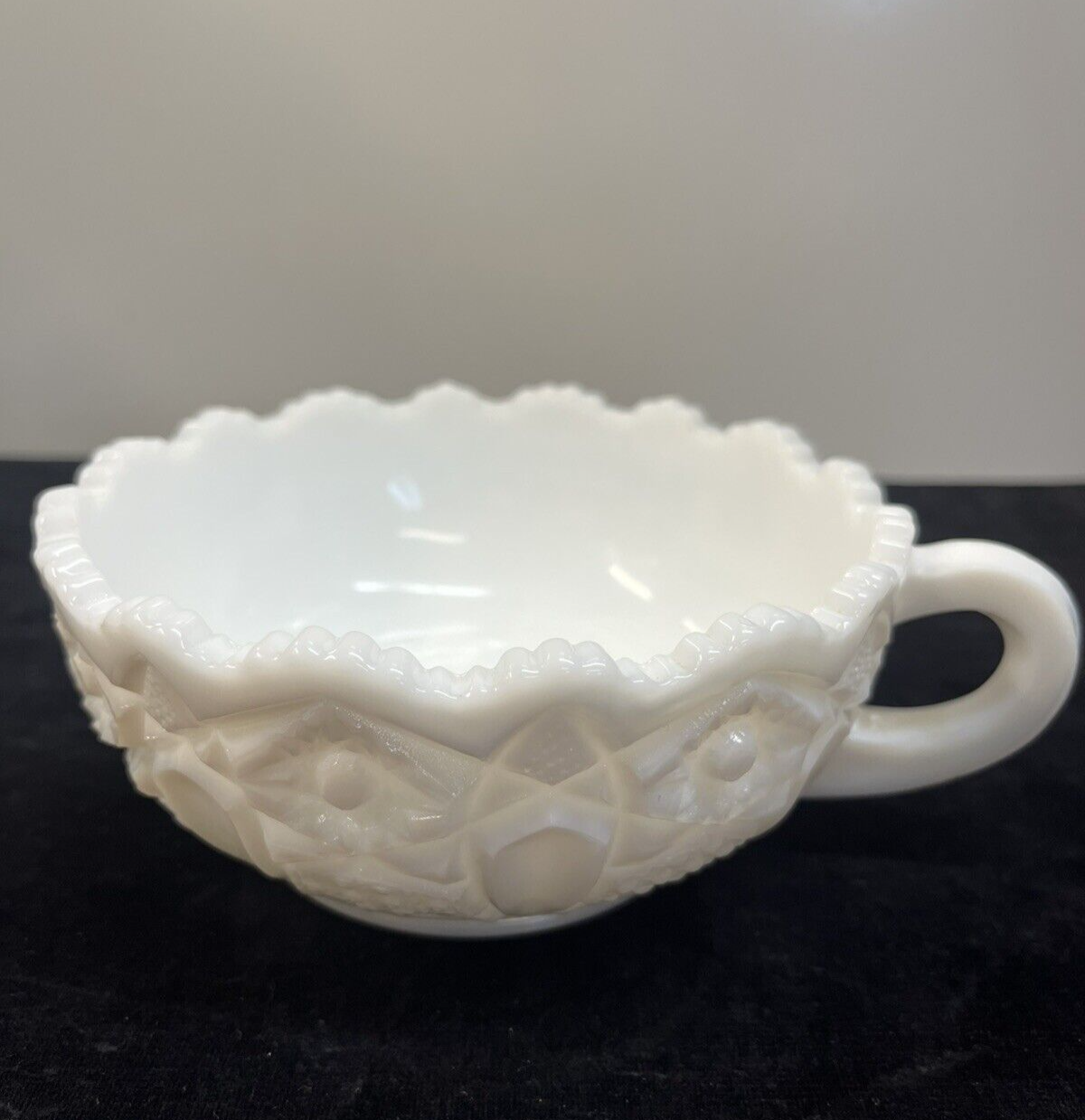 Nappy Bowl with Handle White Milk Glass L E Smith Quintec Pattern