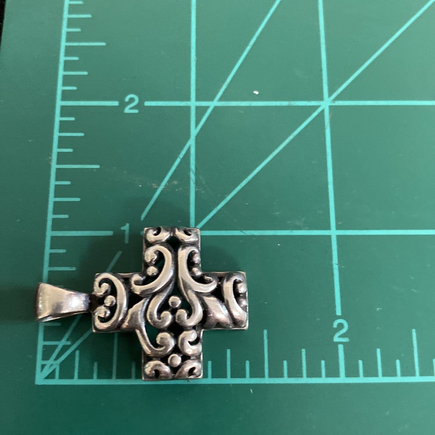925 Sterling Silver Vintage Bead & Swirl Cross Pendant