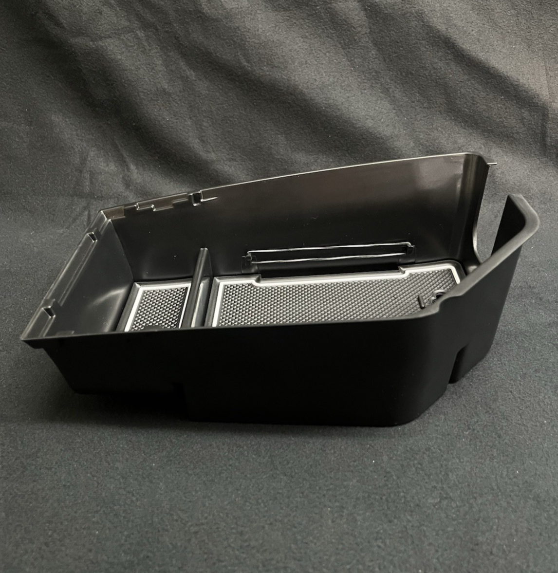 NEVER BEEN USED CDEFG Center Console Organizer Tray for 2022-2024 Genesis GV70