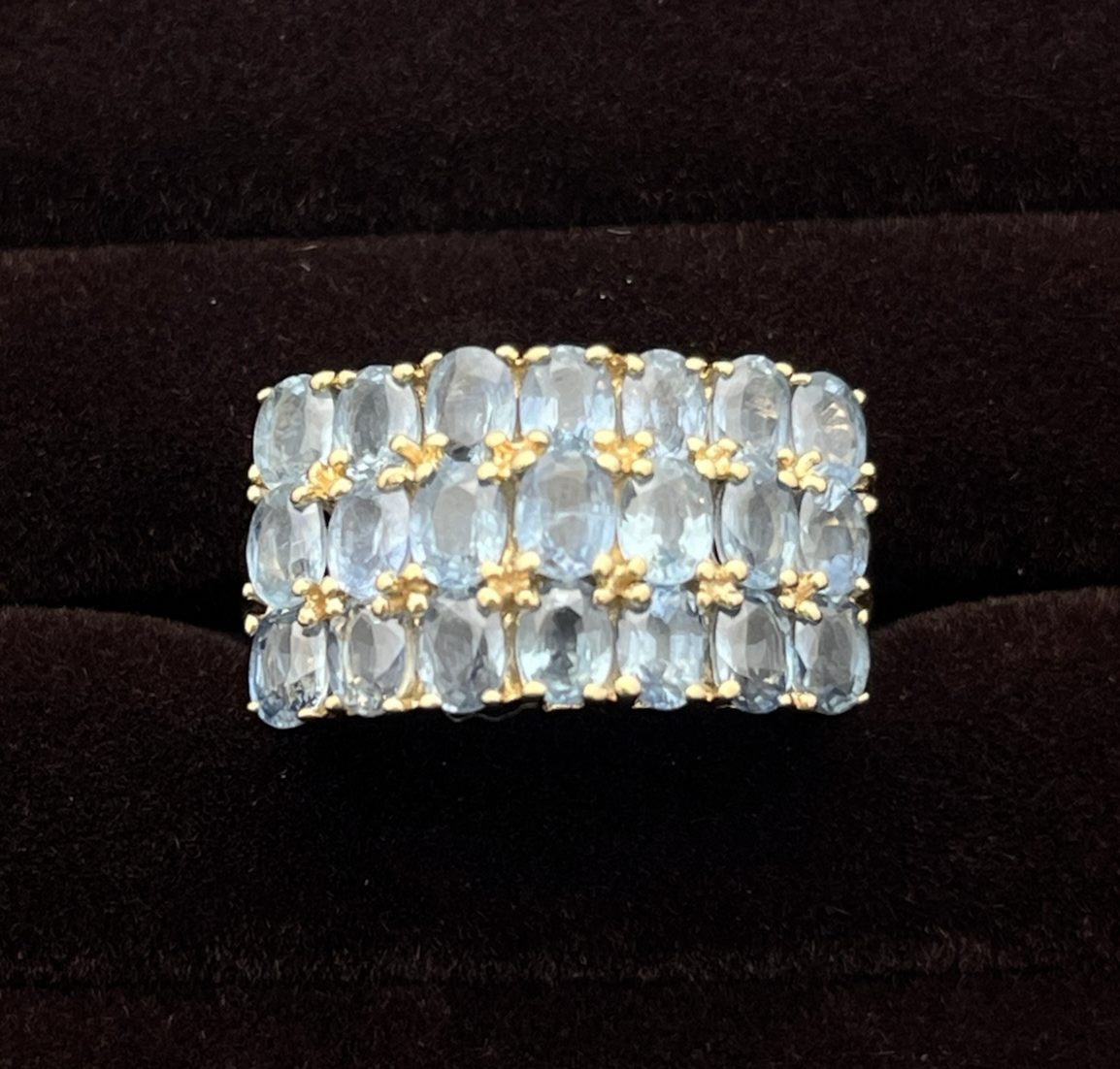 14k Yellow Gold 21 Blue Topaz Ring 5.8 g size 6.75 Thailand CID