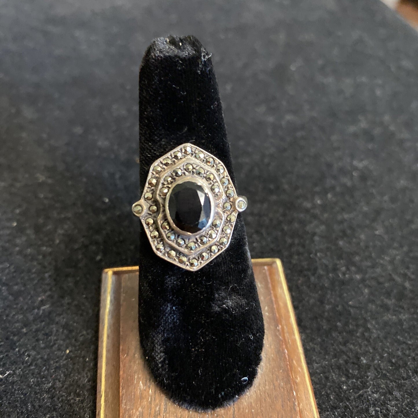 Sterling Silver 925 Faceted Black Onyx & Marcasite Stones Ring SZ 6.5 6.1g JM18