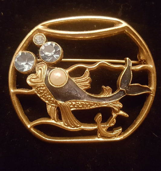 Fish Blowing Bubbles in a Fish Bowl Gold Metal Rhinestones Enamel Brooch Pin