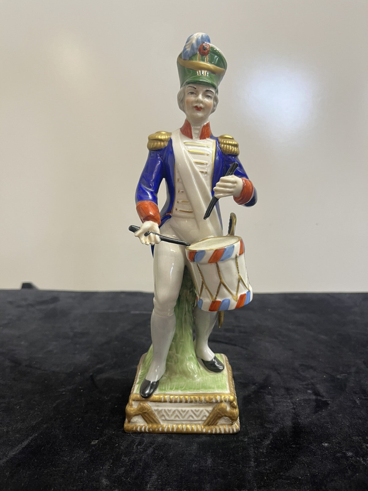 1804 Capodimonte Porcelain French War Drummer 9" Tall