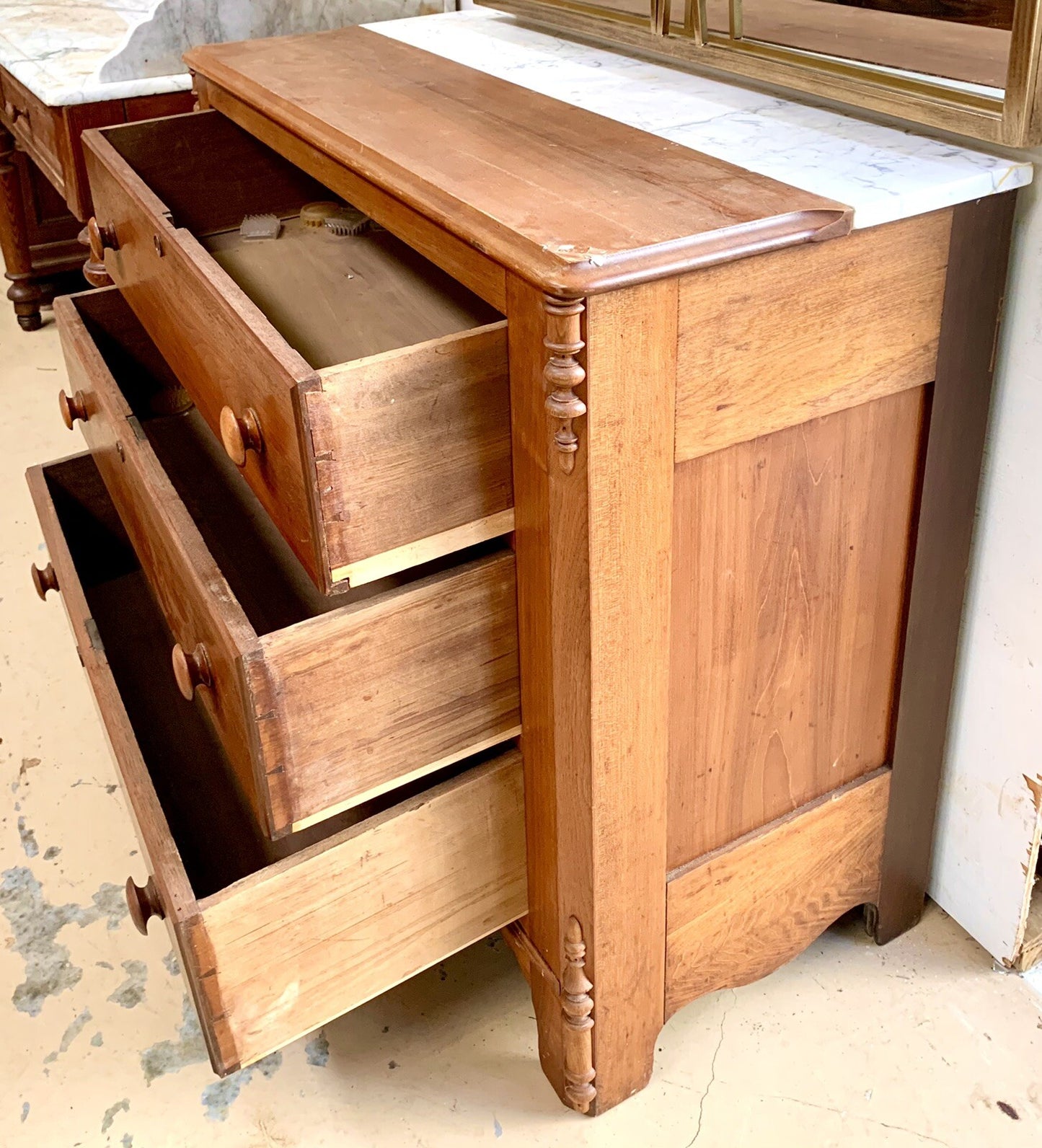 Antique American Victorian Walnut Chest of 3 Drawers marble back cabinet