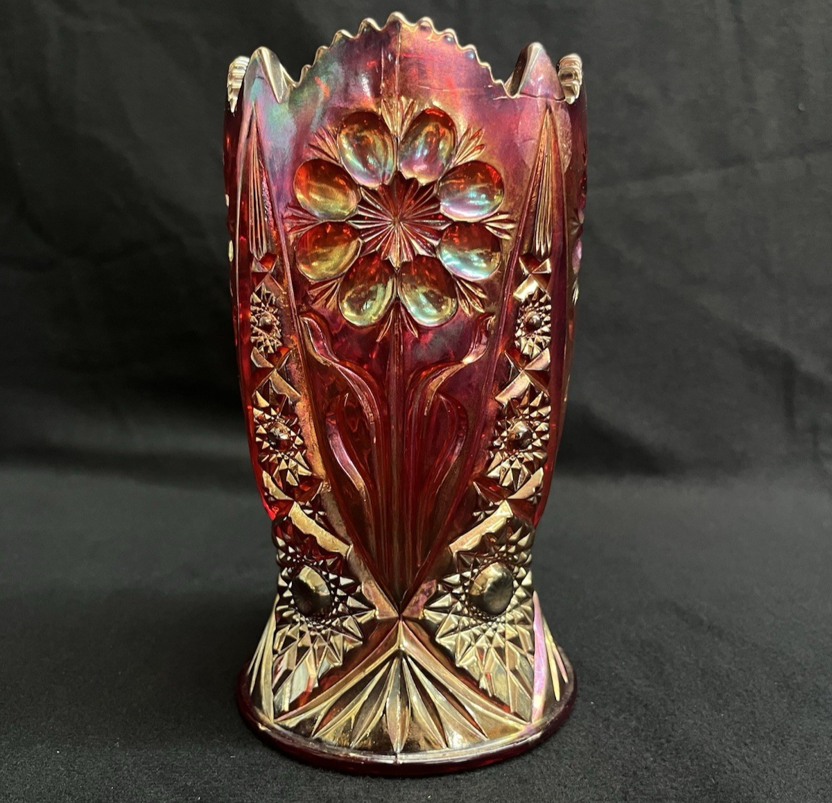 Imperial Glass OH Cosmos Ruby Carnival Cupped Flower Vase 6 3/4"