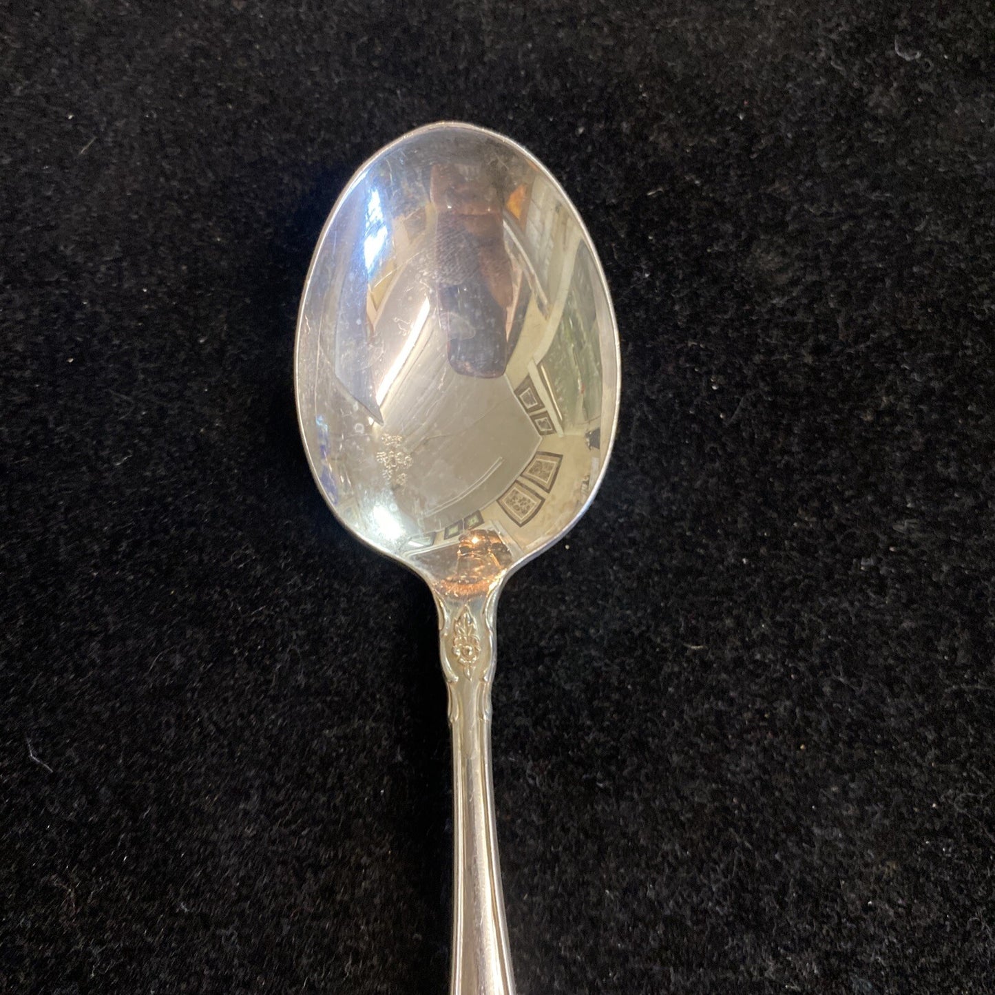 Sterling Heirloom Grandeur by Oneida 6 1/2" Dessert/Soup Spoon 37g 2 Avail