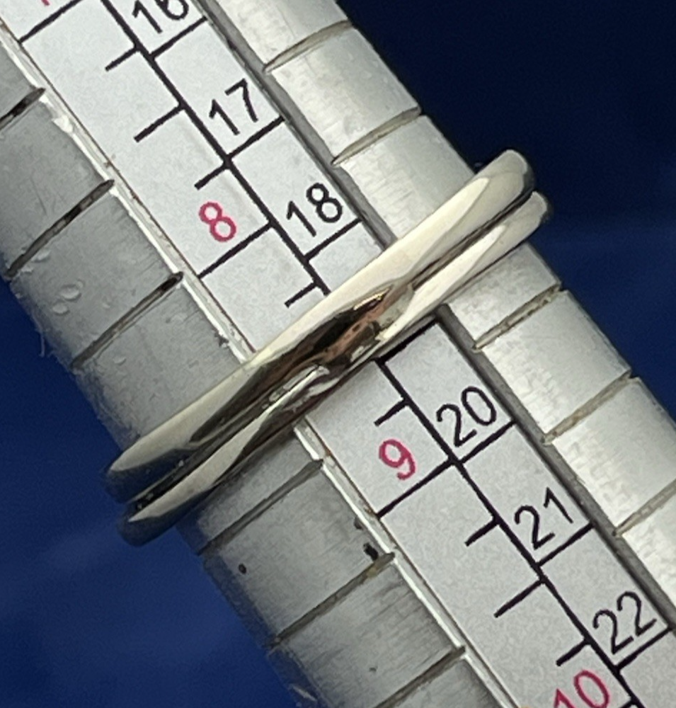 3.86g 10k White Gold Diamond Double Band Stacking Ring Size 8.5