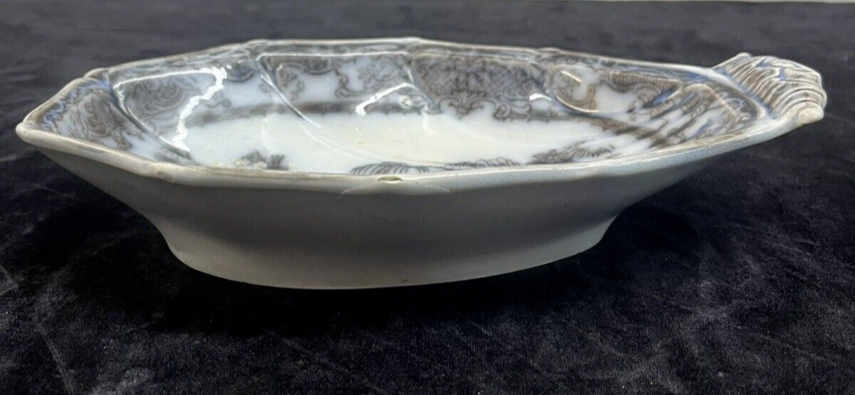 Mulberry Ironstone China "Corean" 1850s Shell Relish Dish