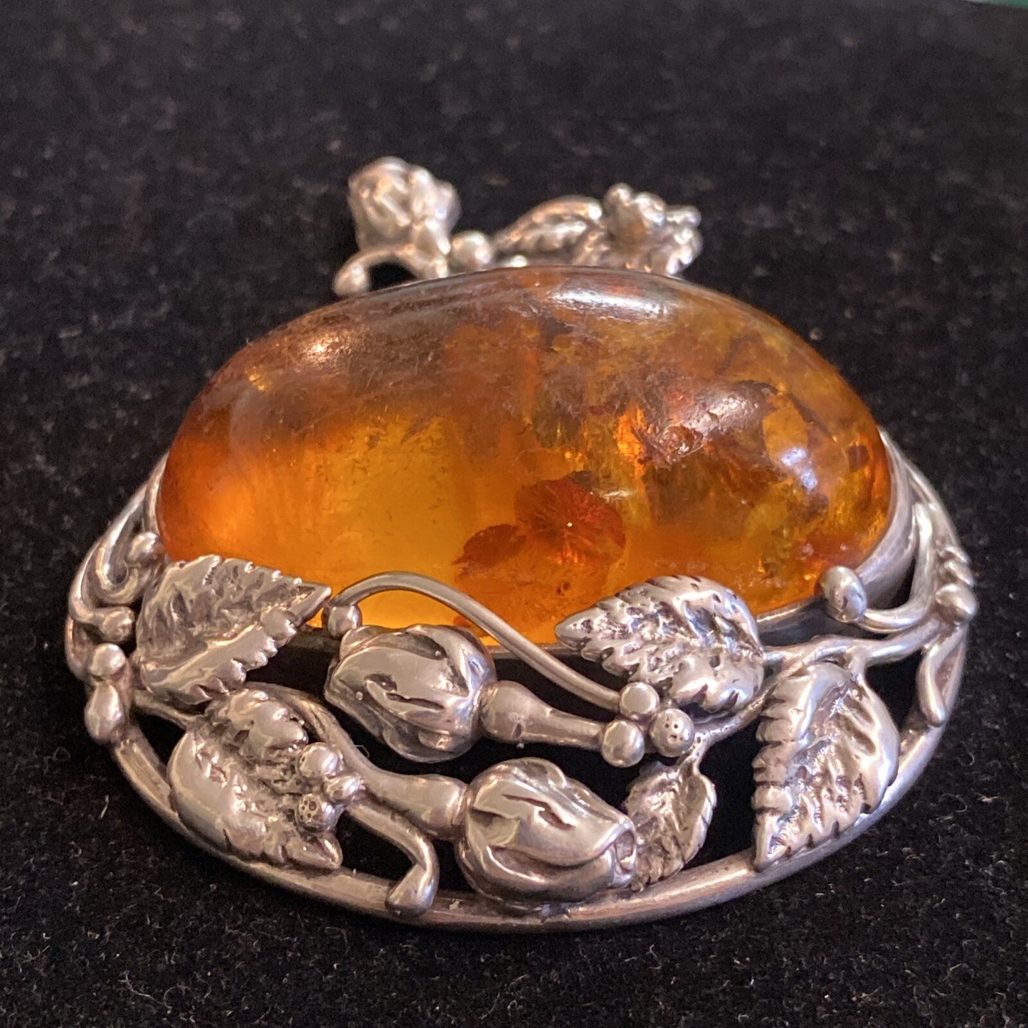 Sterling Silver & Amber 2 3/4" Pendant 51.3g