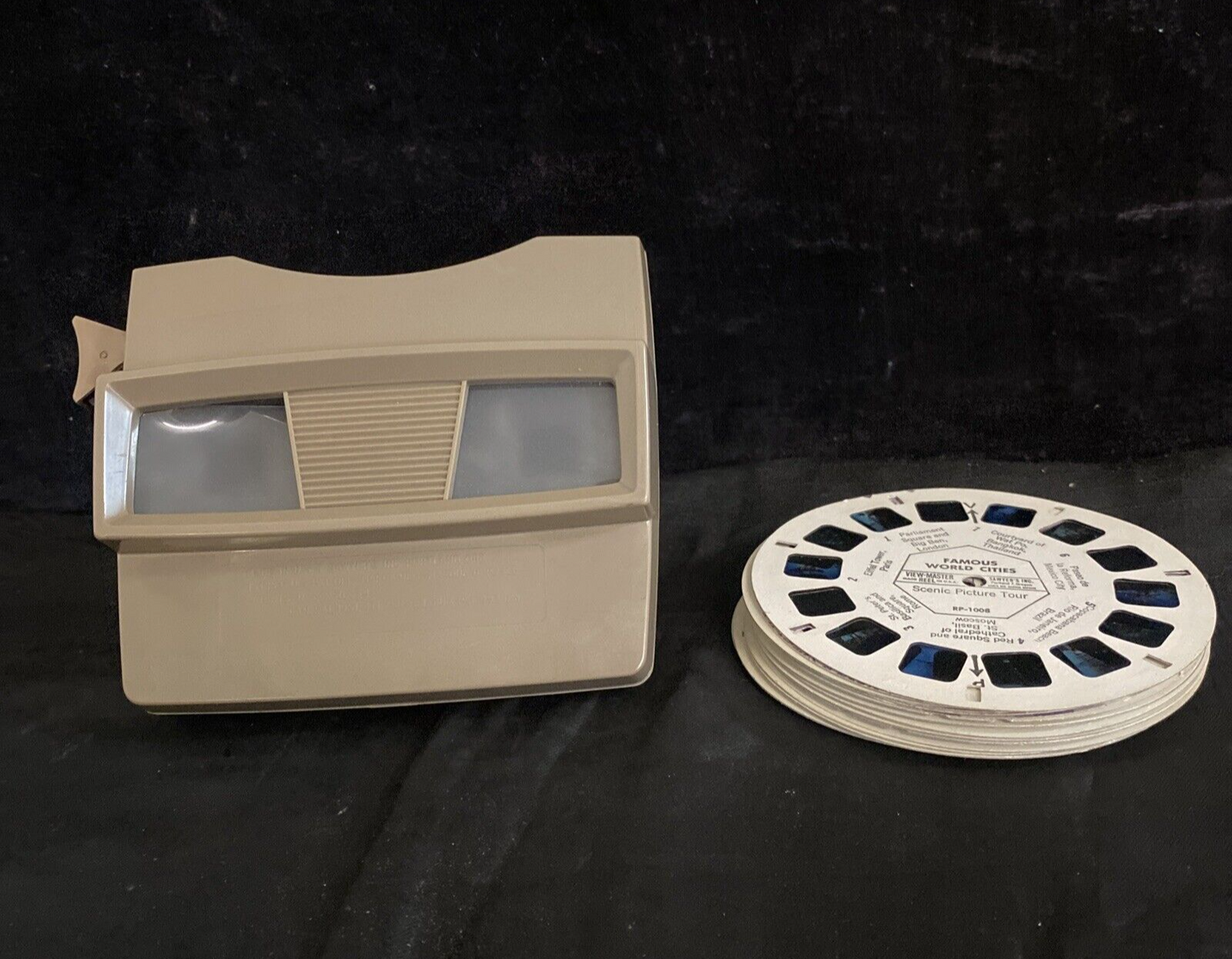 TESTED! Sawyers View-Master Deluxe Projector and Handheld w/ 11 Slides