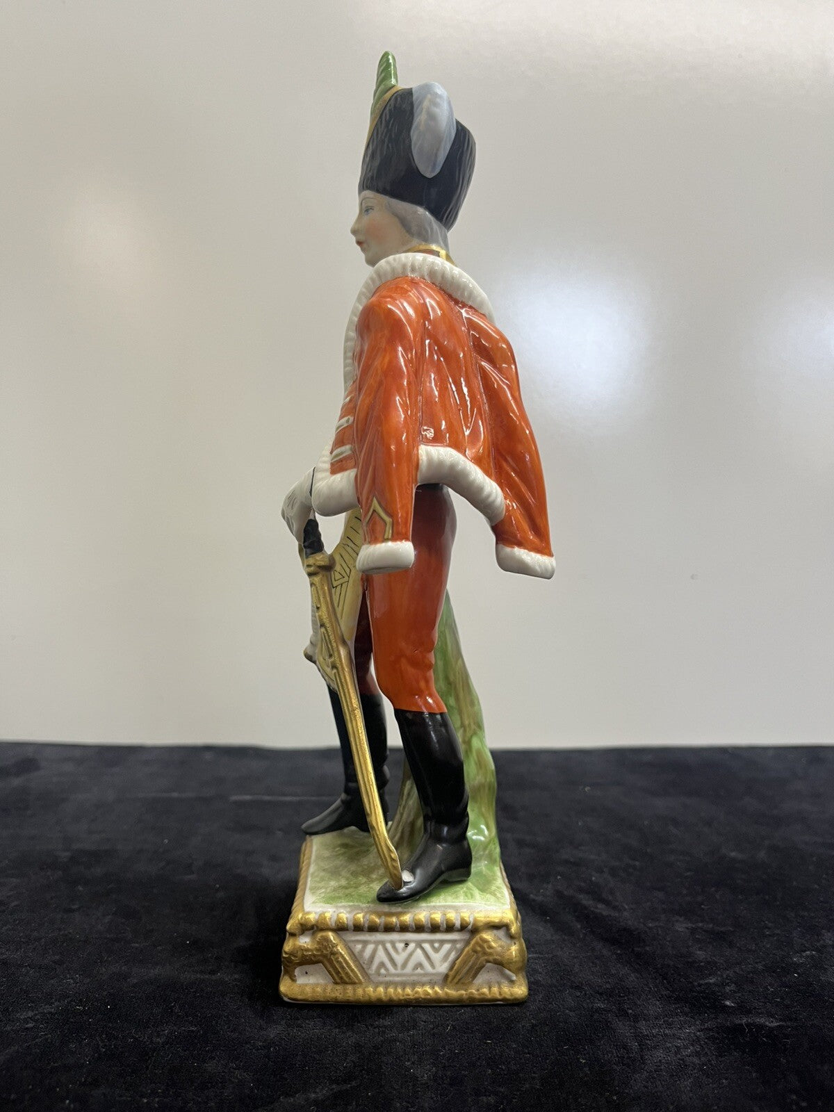 1853 Capodimonte Napoleonic Hussar 10" Tall