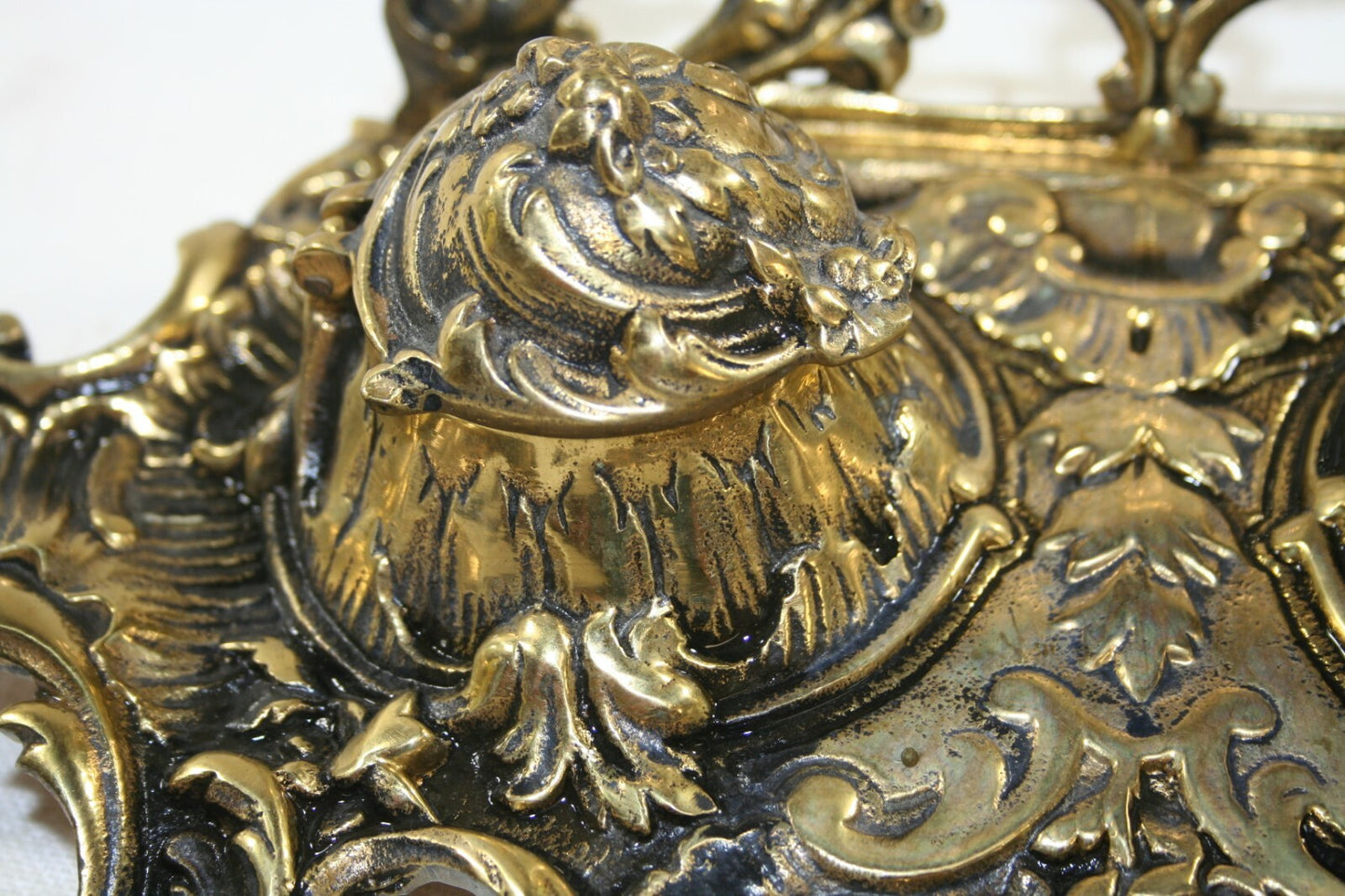 Antique Brass Desk Set 2 Ink Wells w Hinged Lids all works fine  13.5" wide