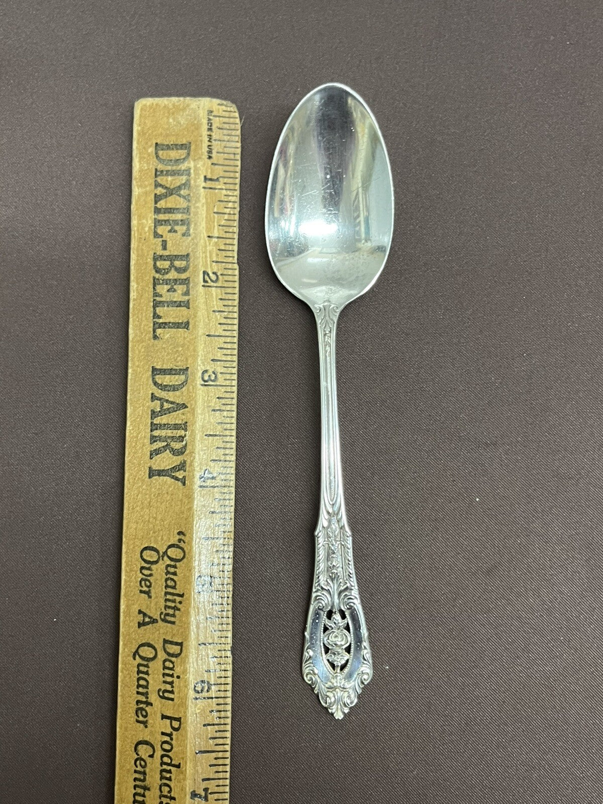 Rose Point by Wallace 26g Sterling Silver Teaspoon 6"