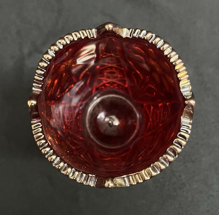 Imperial Glass OH Cosmos Ruby Carnival Cupped Flower Vase 6 3/4"