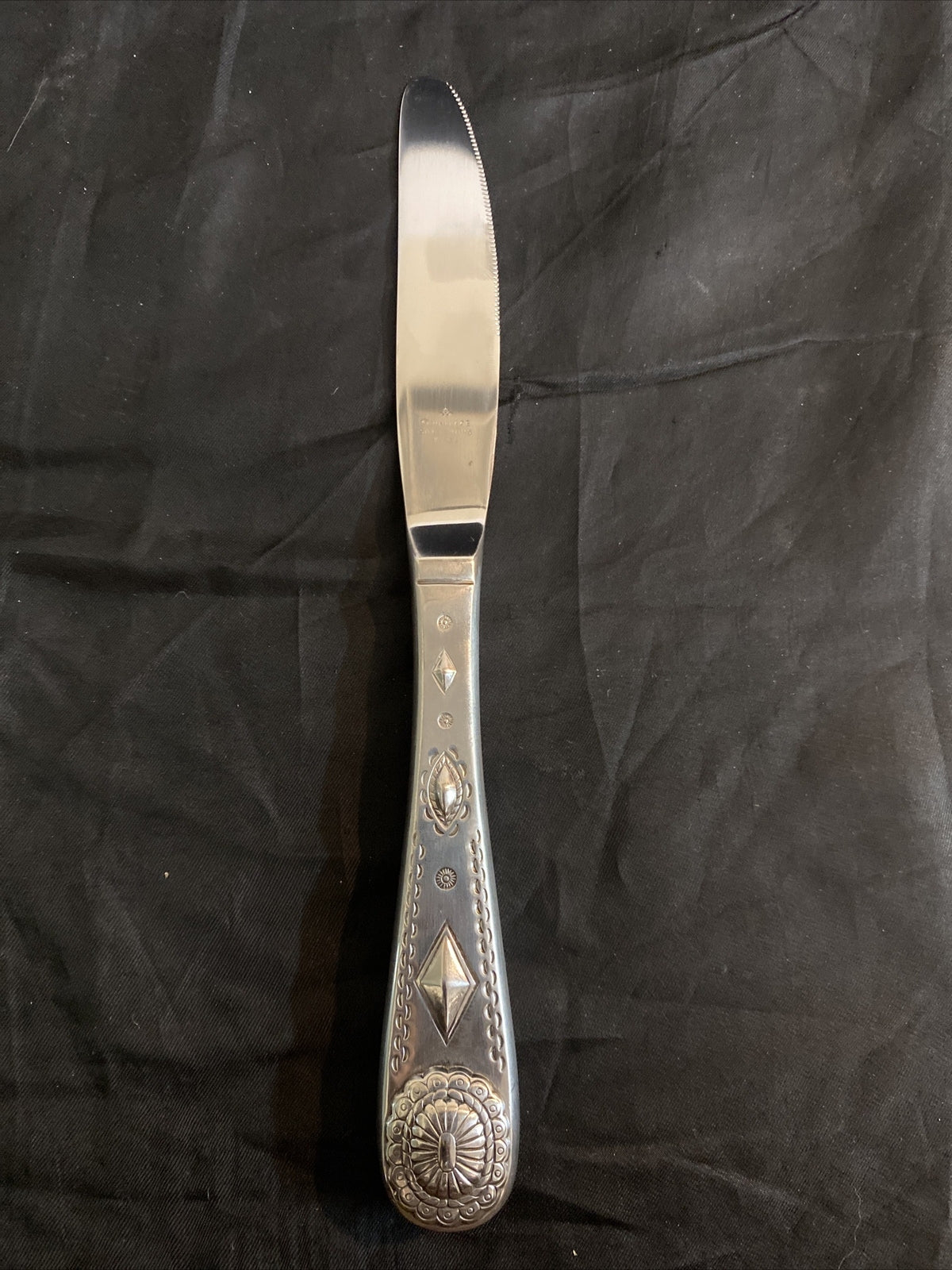 Wallace "Taos" Stainless Steel 8 3/4" Butter Knives Set of 7