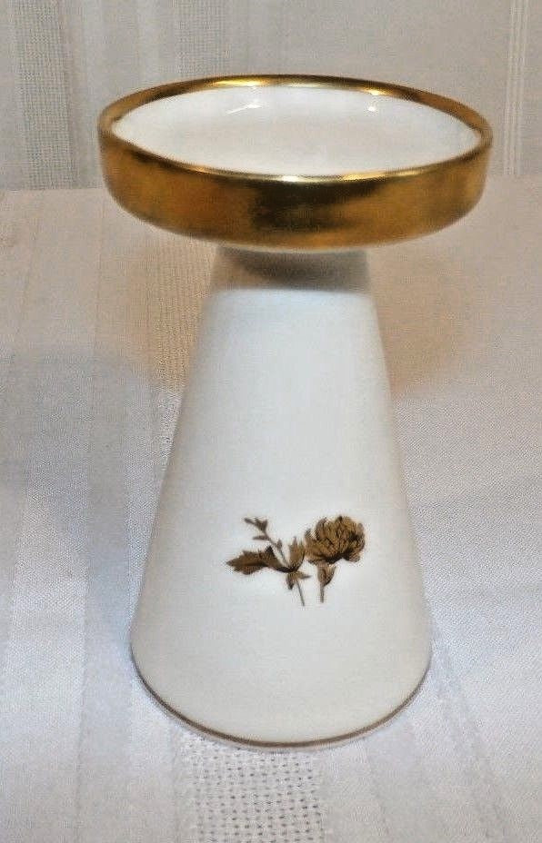 LINDNER KUEPS BAVARIA Chrysantheme Set of 4 Single Candlesticks Ivory & Gold