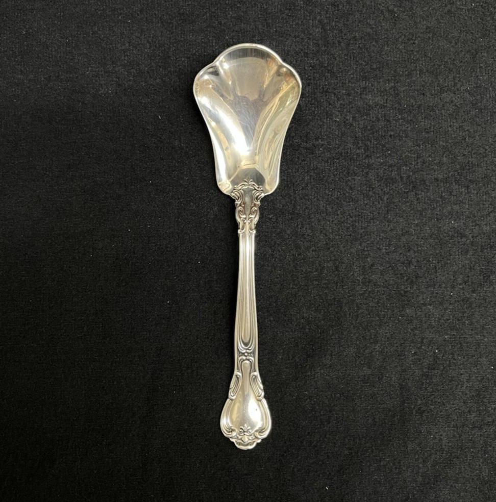Chantilly by Gorham Sterling Silver Sugar Shell Spoon 6"