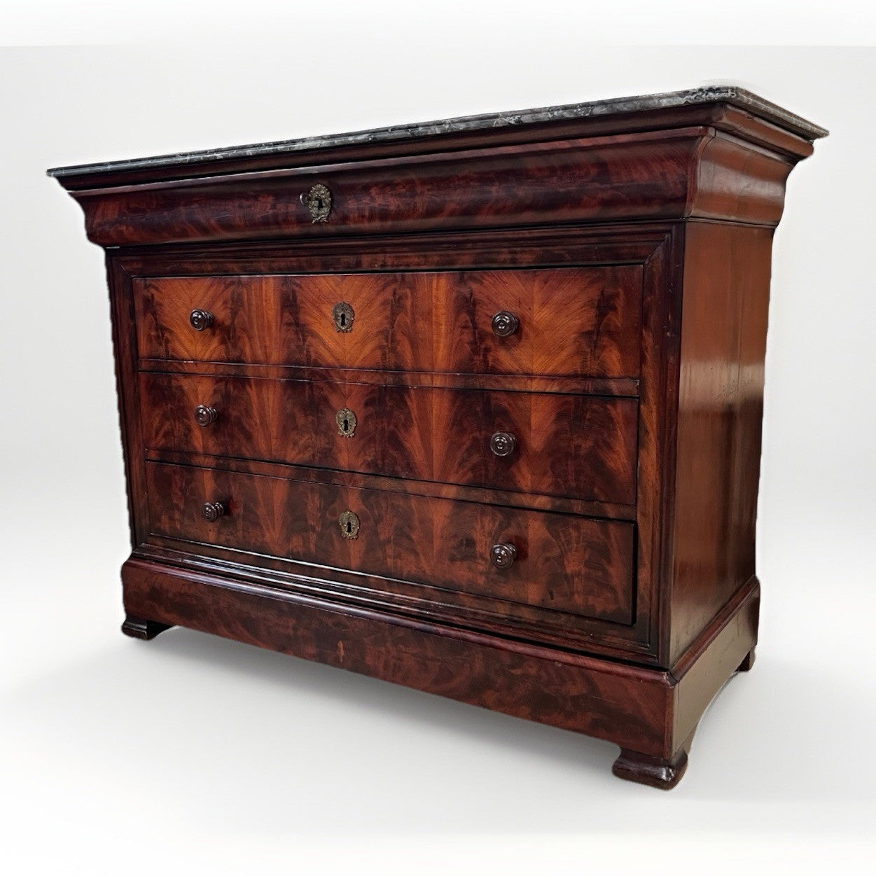 ANTIQUE FRENCH LOUIS PHILIPPE MARBLE-TOP BURLED MAHOGANY CHEST COMMODE