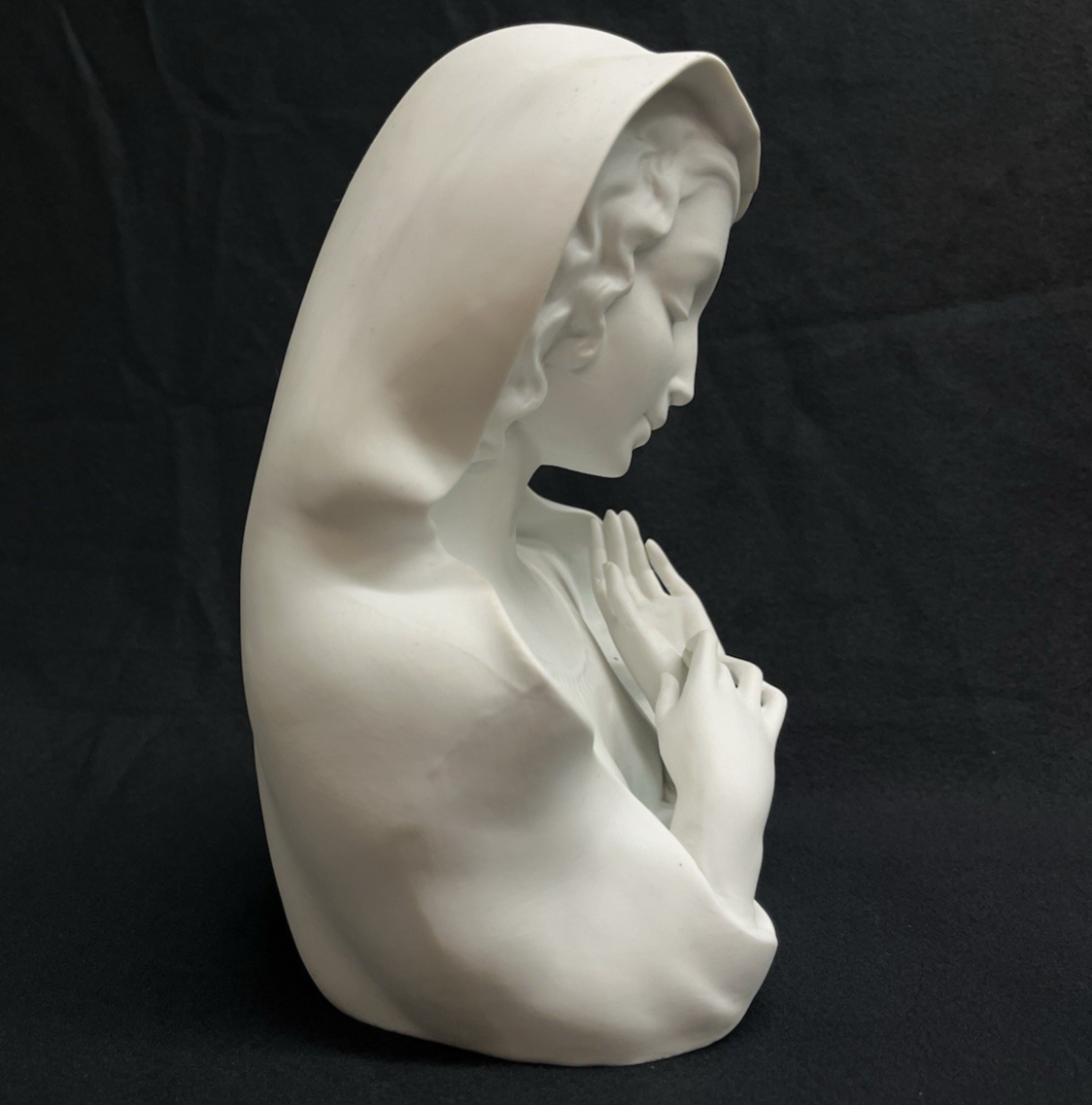 German Gerold Porzellan Bavaria Bisque Porcelain Virgin Mary Stigmata Pose Bust