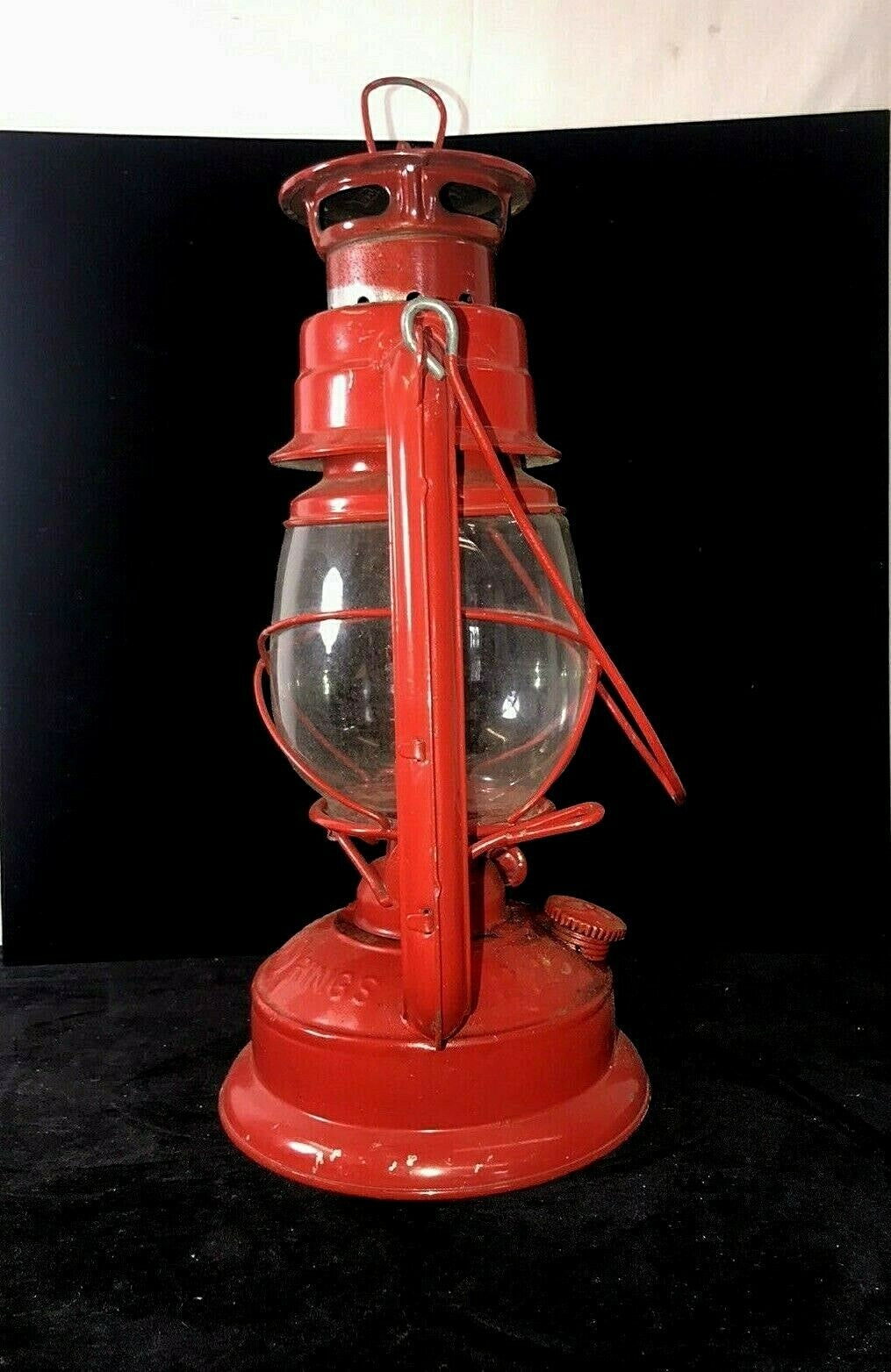 Red Oil Lamp Hurricane Lantern  225