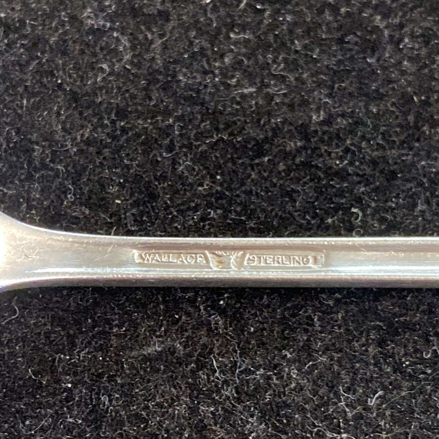 Wallace Sterling Silver 1942 Grand Colonial 6" Cream Soup Spoon 33.49g