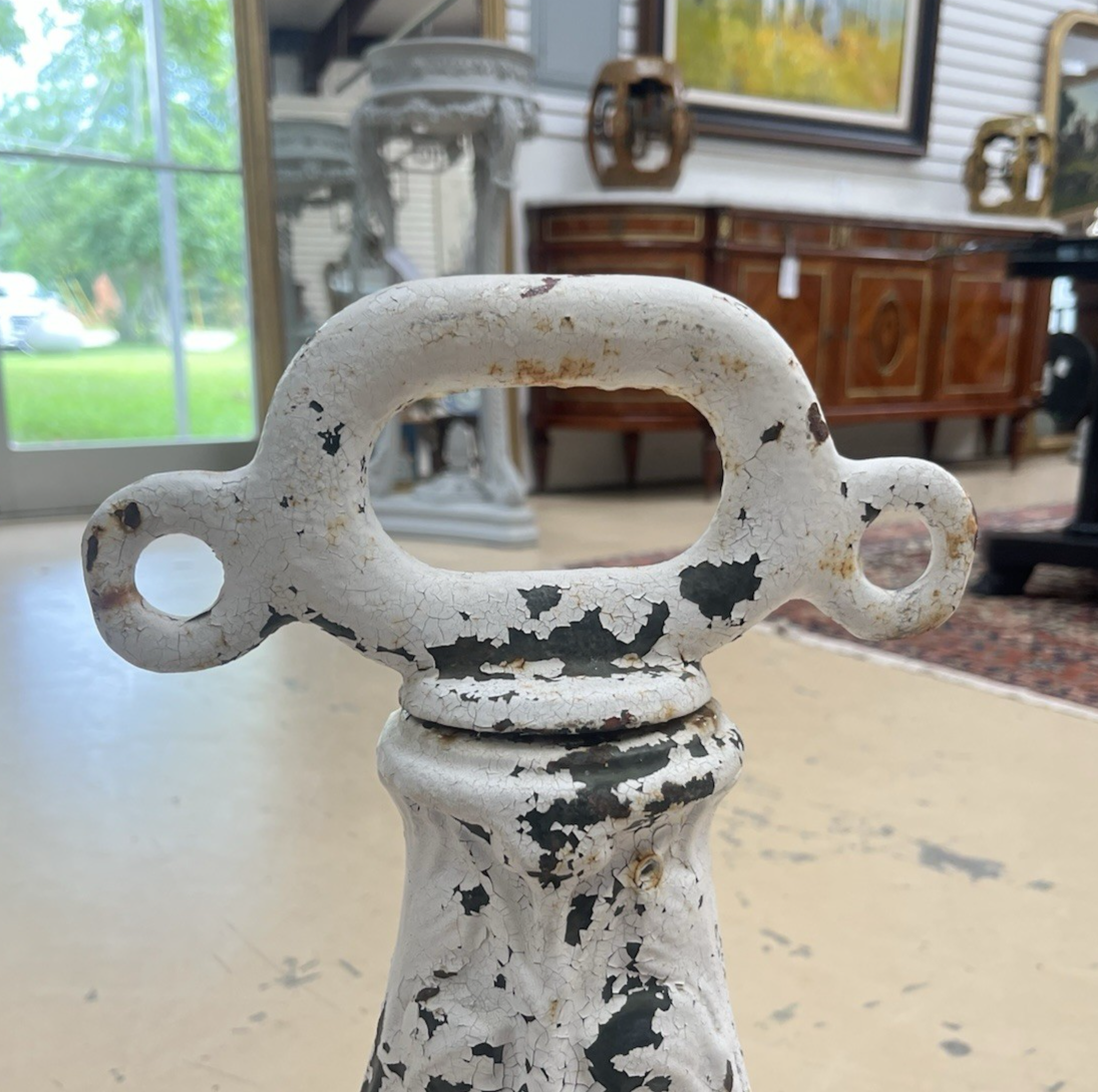 WHITE PAINTED FRENCH CAST IRON FOLIATED STANCHION BOLLARD POST 24.5"