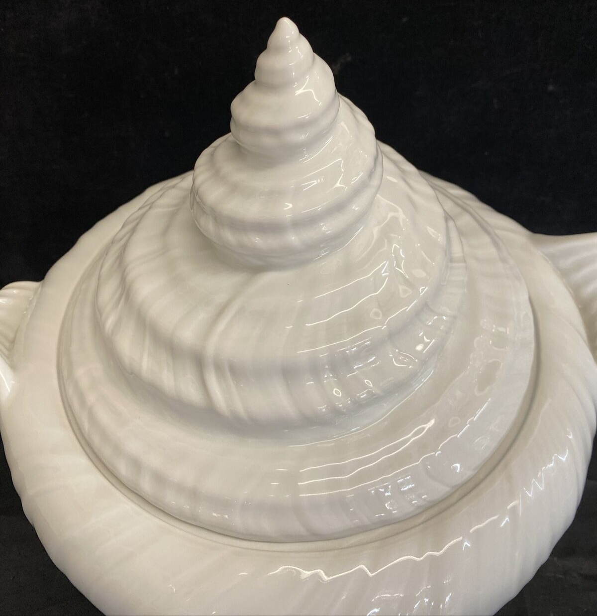 Royal Copenhagen 14180 White Shell Nautilus Konkylie Triton Tureen W 6 Bowl Set