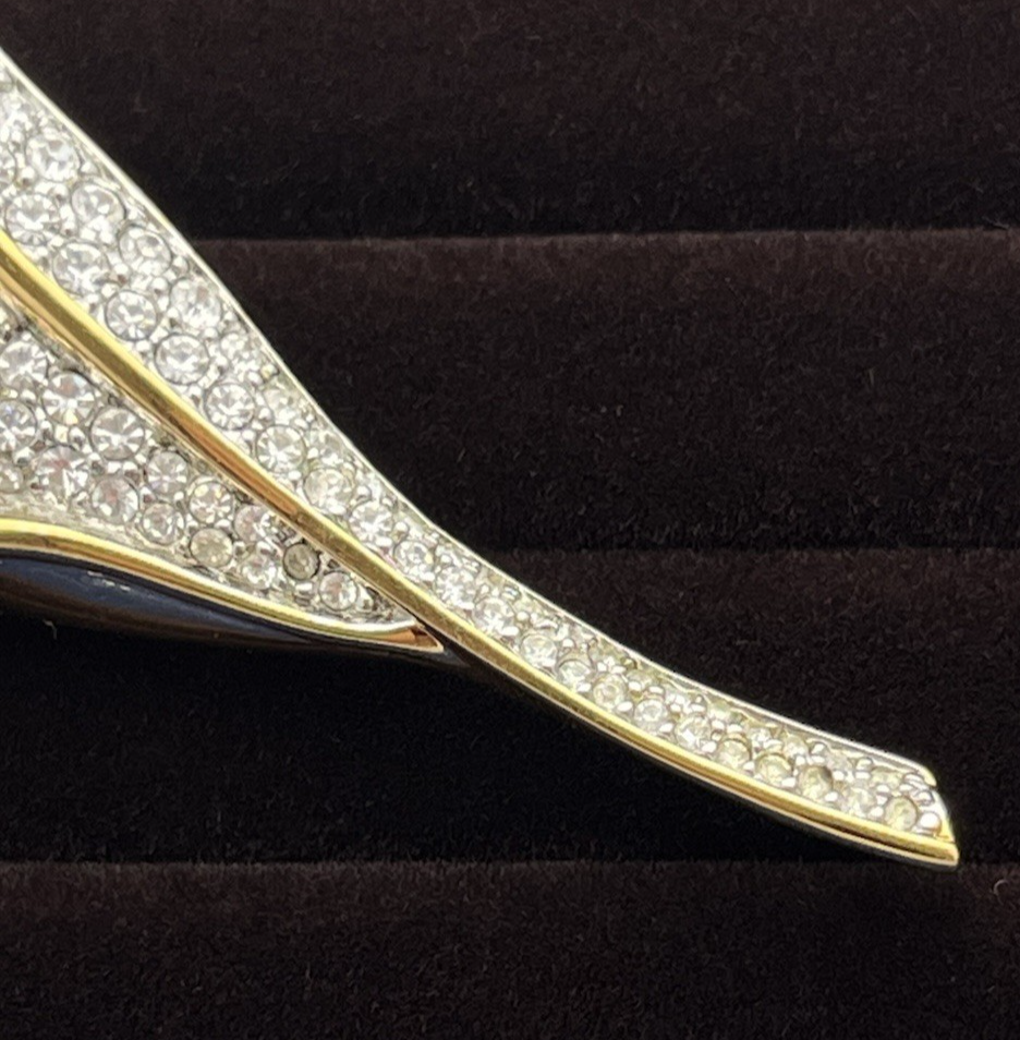 Signed SWAROVSKI Crystal Calla Lily Pin/Brooch 22kt Gold Plated Excellent Cond
