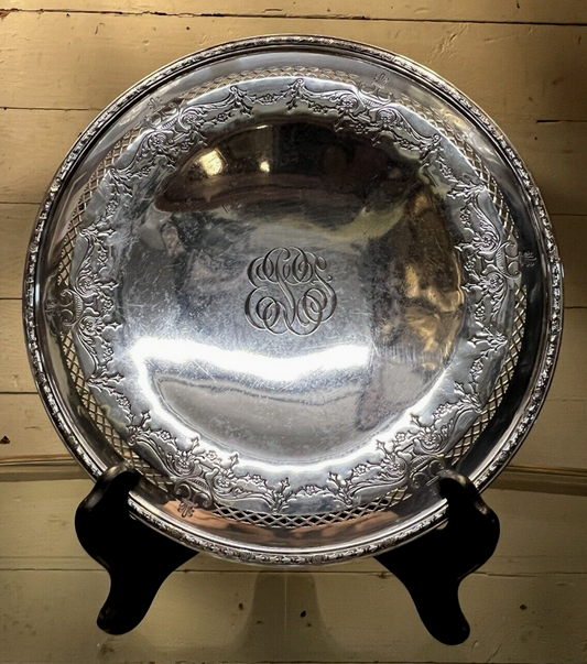 International Sterling  Silver 8 1/2" Cake Plate monograms H4-16 245 grams