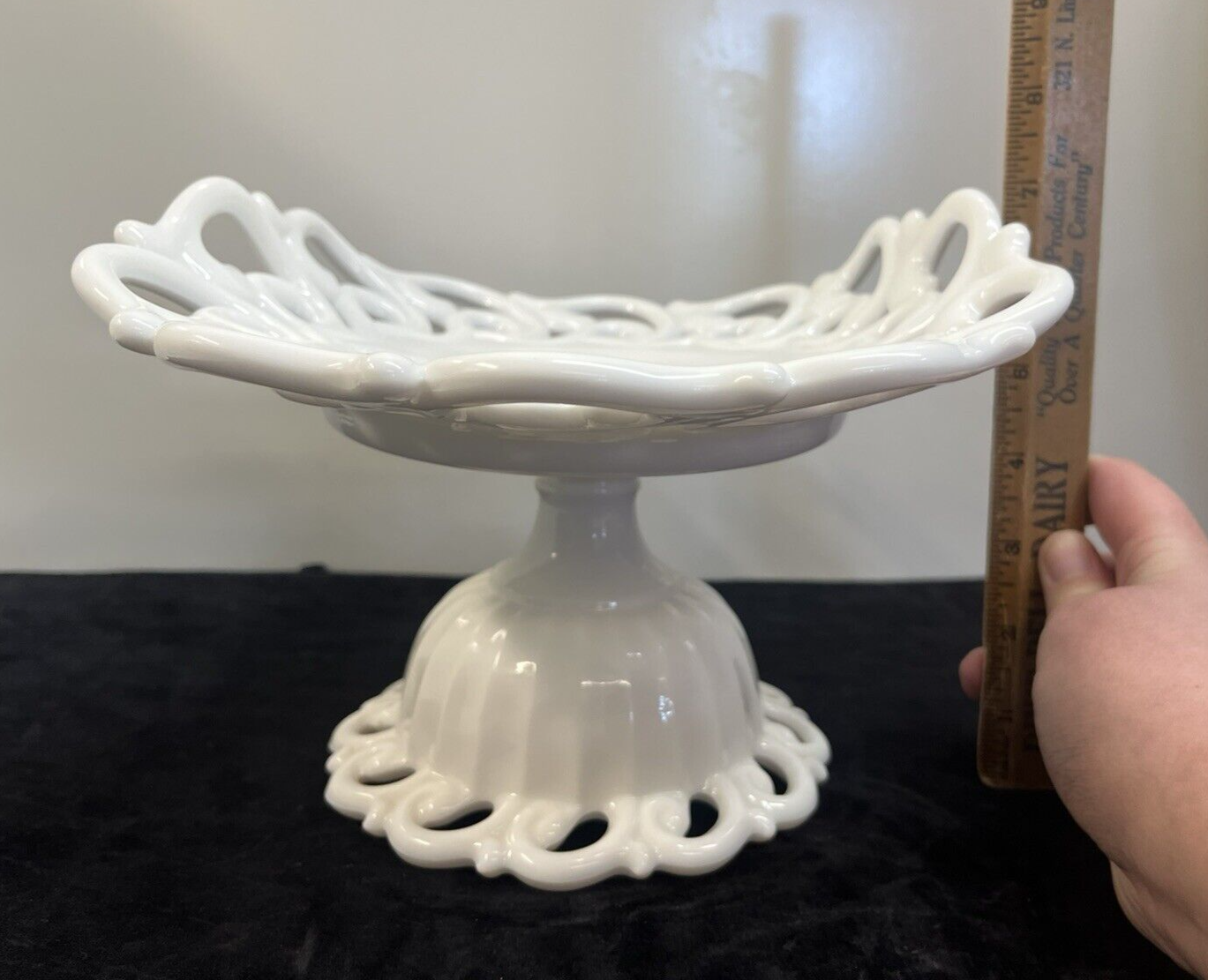 Fostoria Monroe Milk Glass Pedestal Lace Oblong Fruit / Banana Bowl