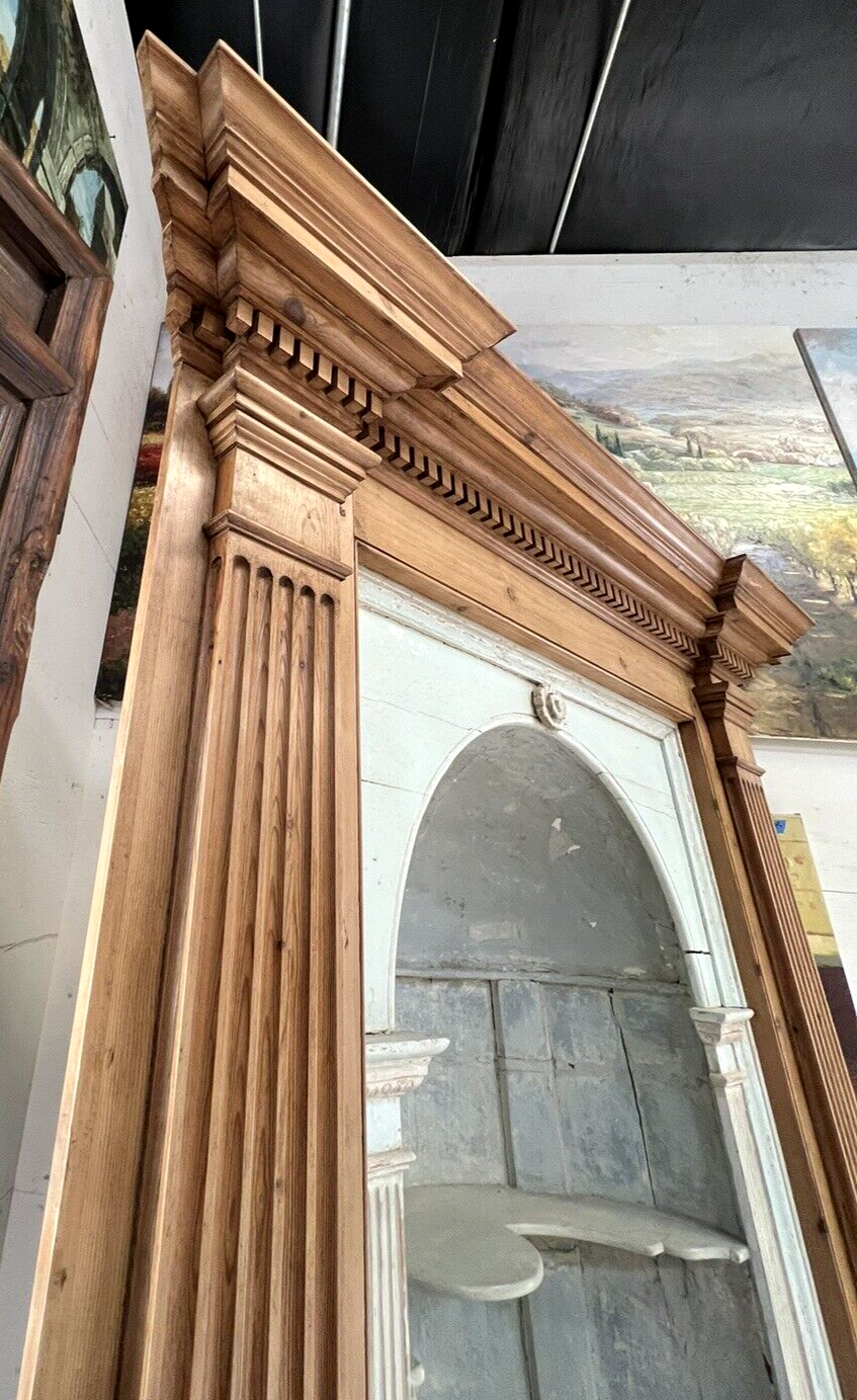 Antique American Federal Oak Corner Cabinet w/ Painted Interior 19C Farmhouse