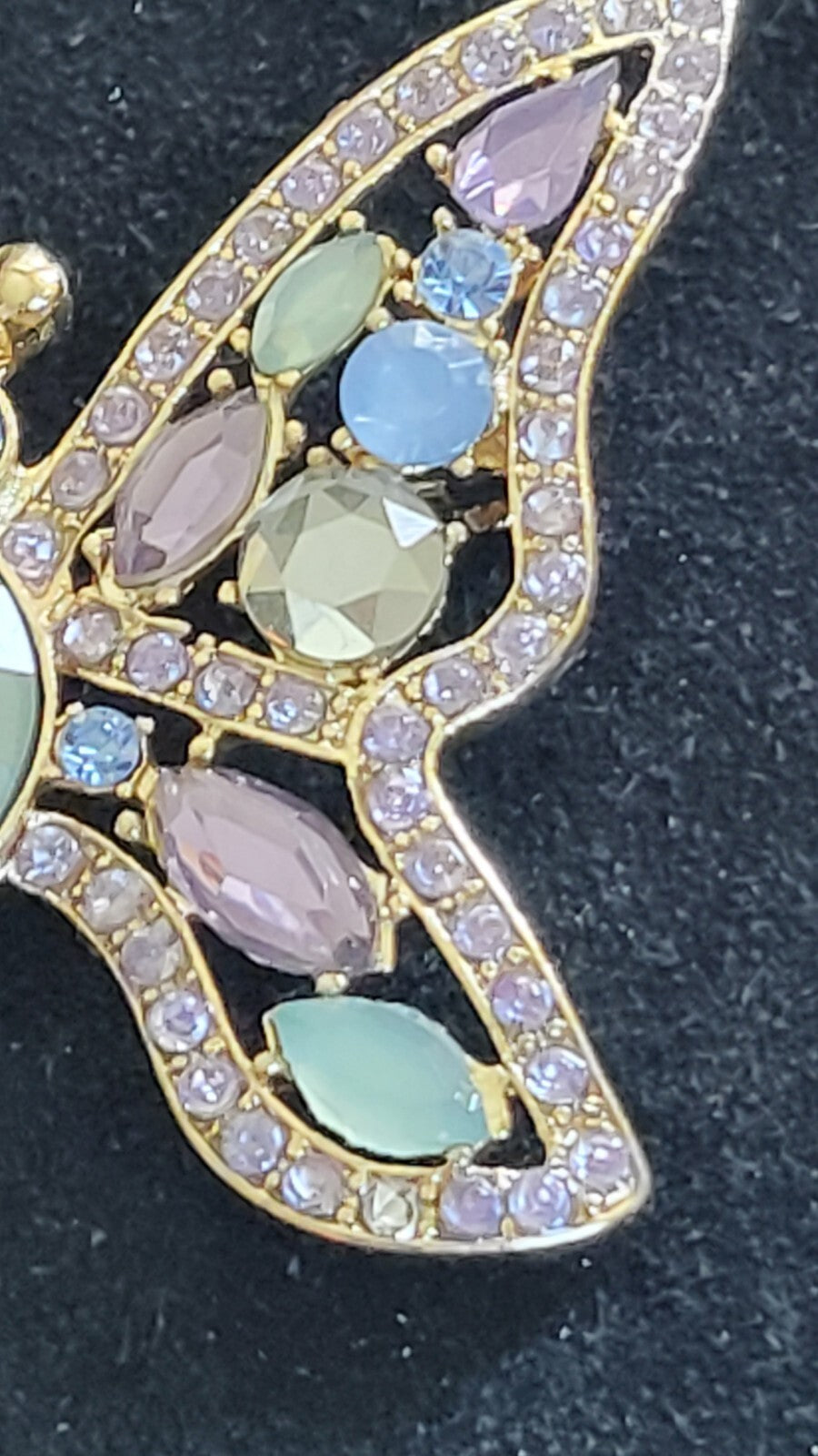 Butterfly Openwork  Amythest Peridot Crystals NAPIER Vintage Gold Brooch