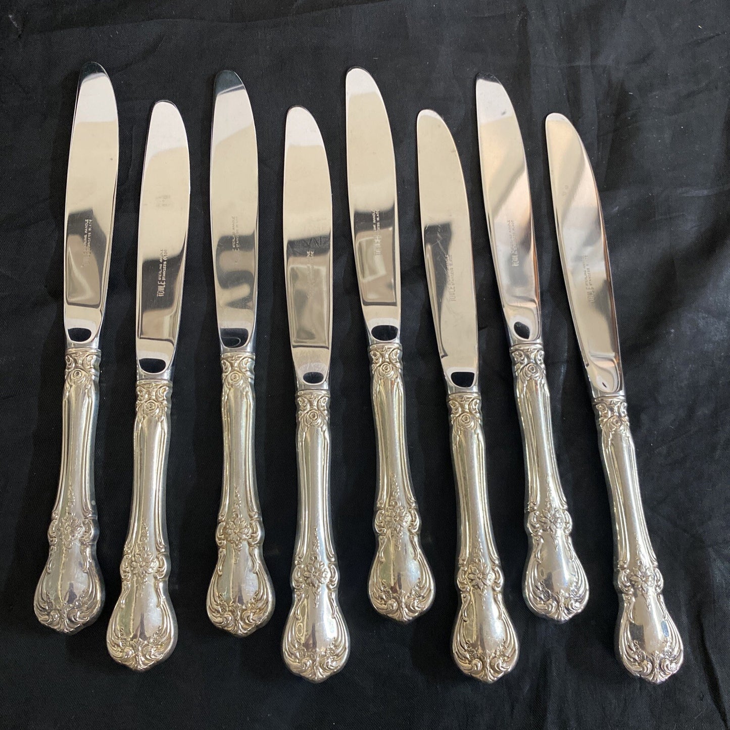 Towle Sterling Silver Old Master 8 7/8" Modern Hollow Knife No Monograms