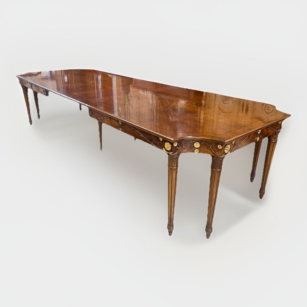 EJ VICTOR NEWPORT REGENCY STYLE TABLE w/ LEAVES 142"-99"