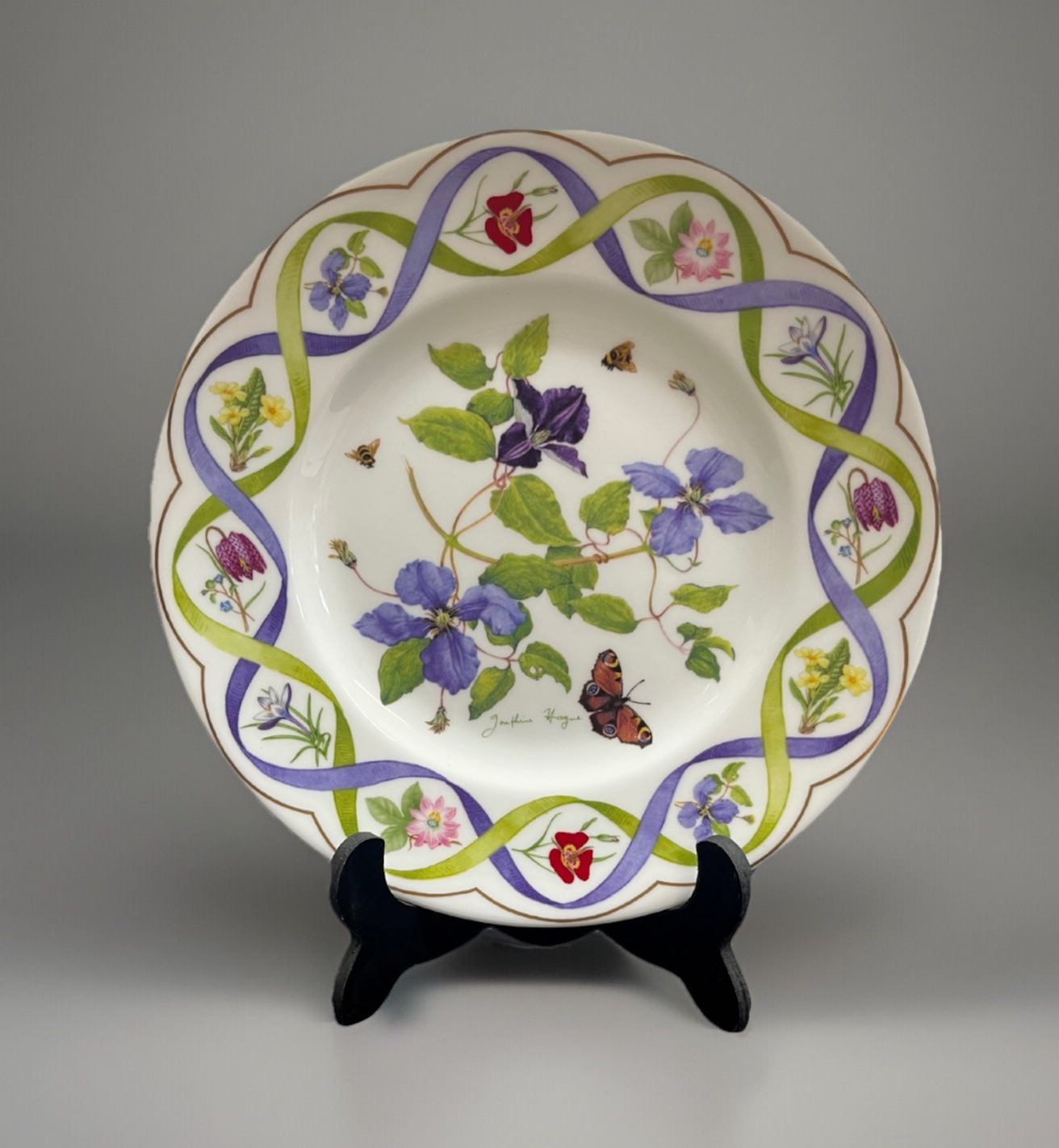Wedgwood "The Flower Artists of Kew" Clematis Plate - 8.25"