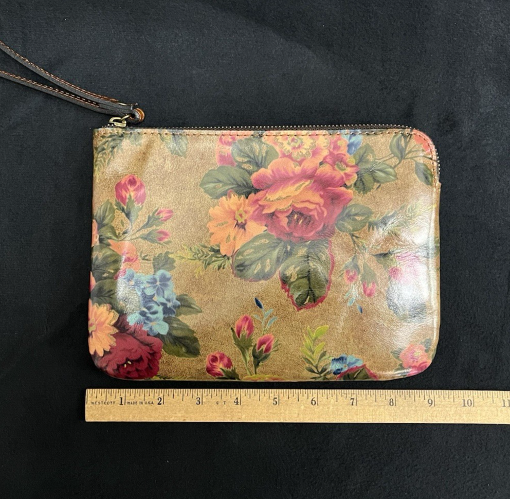 Patricia Nash Cassini  Vintage Victorian Garden Leather Wristlet 9"