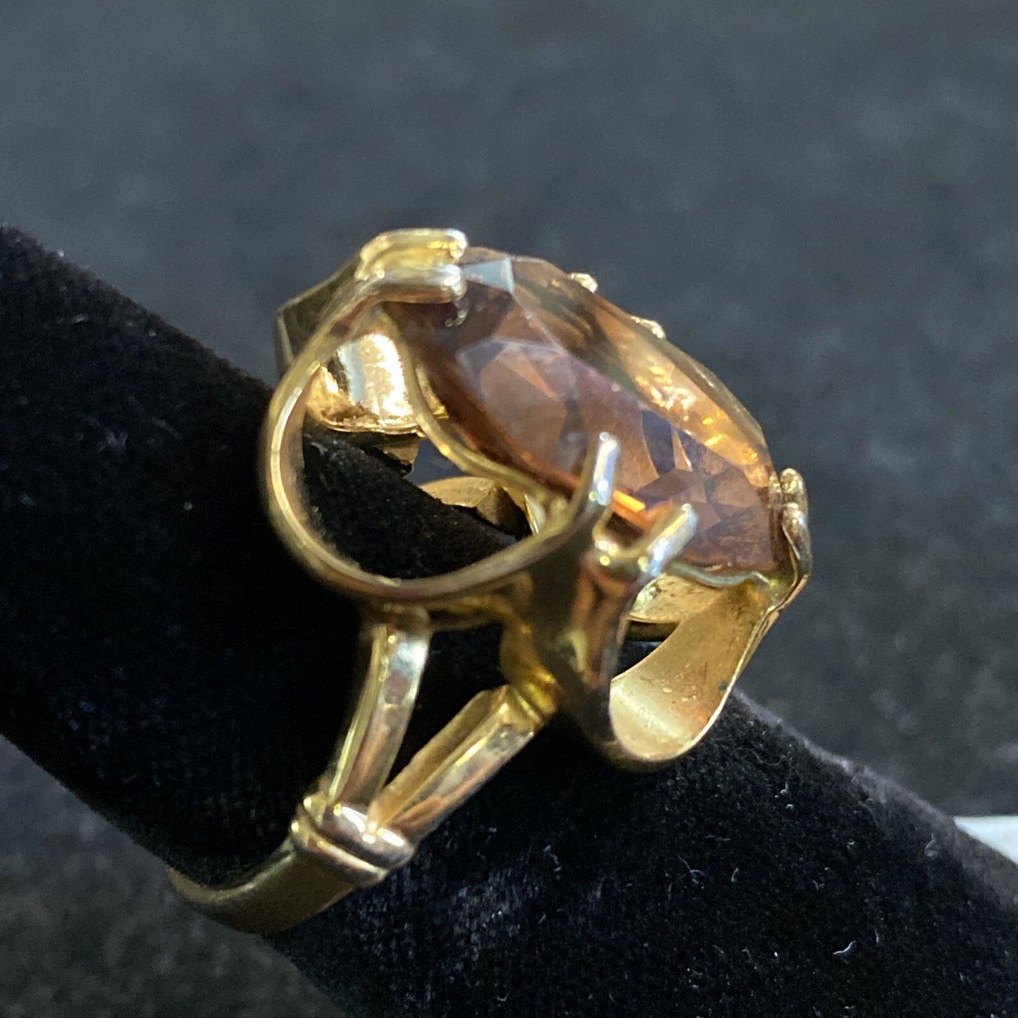 1960s Gold Plated Synthetic Dark Cognac Citrine Ring Sz 5.5 7g JM6