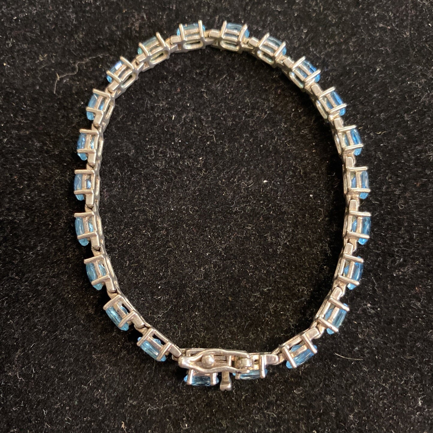 ALX Thailand Sterling Silver 925 22 Stones Blue Topaz Tennis Bracelet 12.3g 7.5"