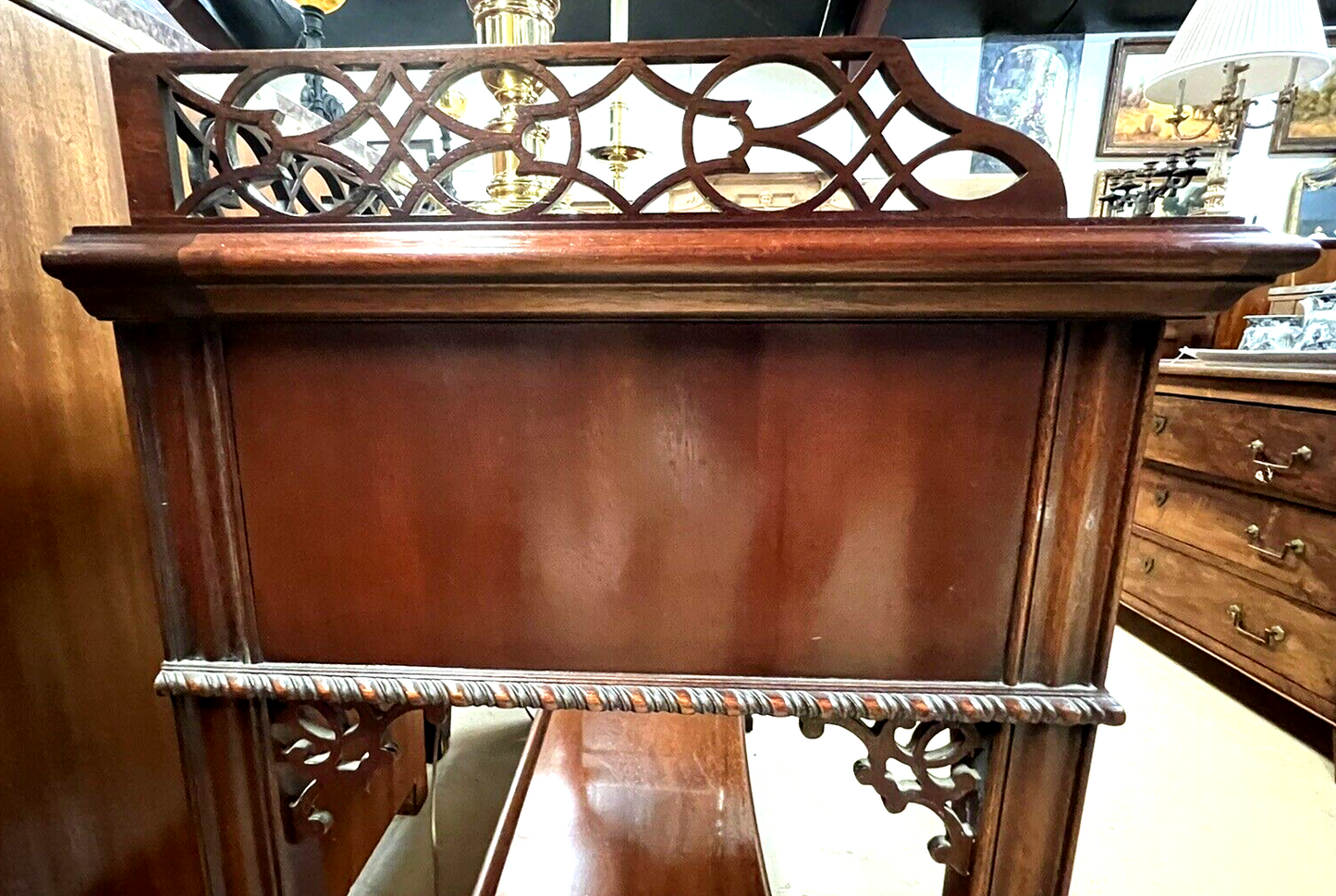 HICKORY CHAIR CO HISTORIC JAMES RIVER COLLECTION 2 TIER SERVER SIDEBOARD CONSOLE