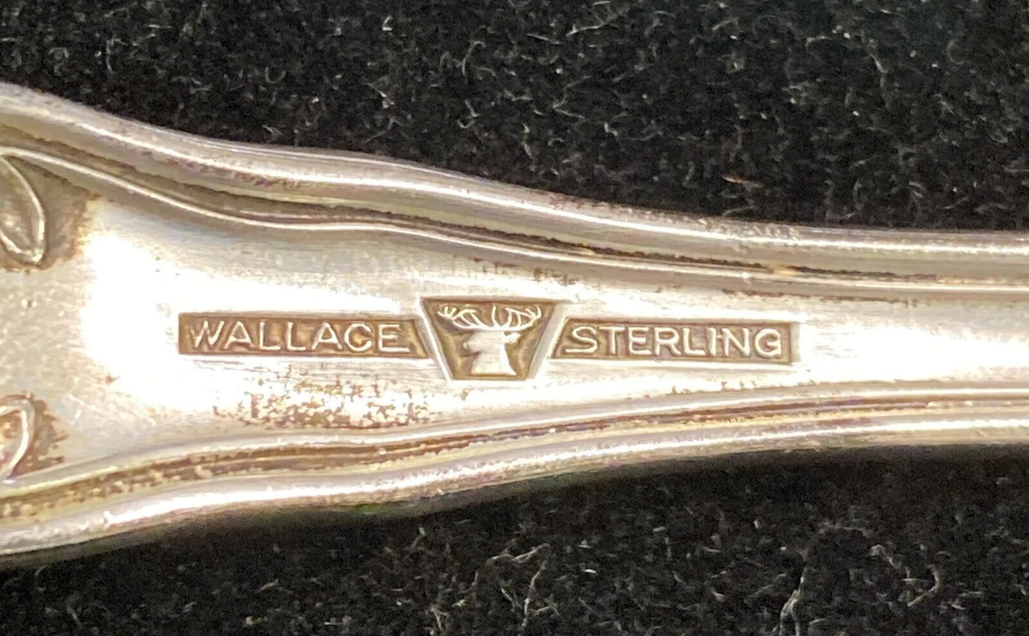 101.5g Wallace Sterling Silver La Reine 9" Casserole Berry Serving Spoon PC4