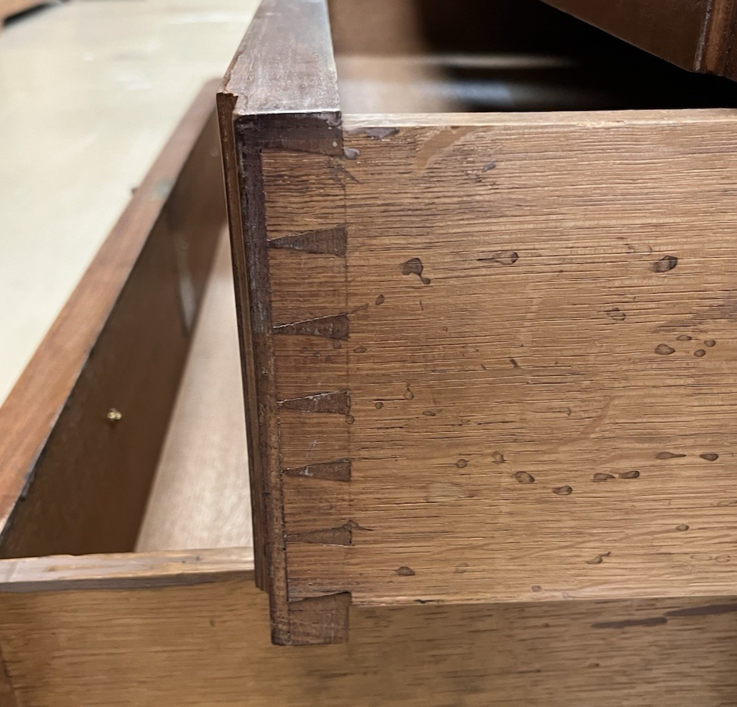 ANTIQUE FRENCH TRANSITIONAL BRONZE ORMOLU MOUNTED WHITE MARBLE-TOP COMMODE CHEST