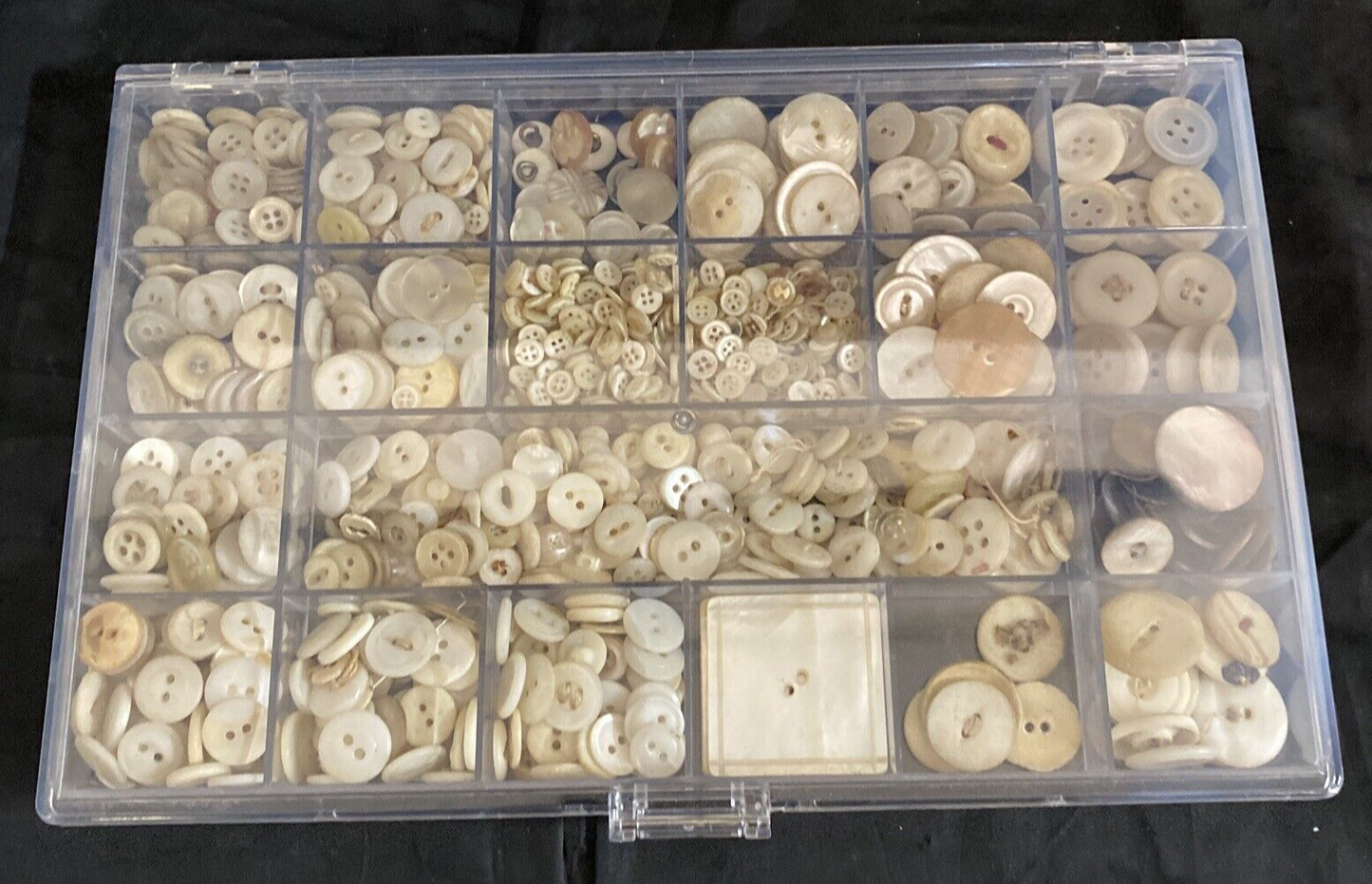 Assorted Box of VTG Mother of Pearl Buttons Different Sizes 1lbs. 11 oz.