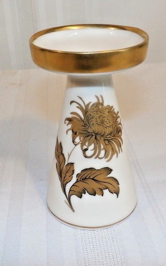 LINDNER KUEPS BAVARIA Chrysantheme Set of 4 Single Candlesticks Ivory & Gold